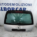 Portón trasero Renault Clio 2003