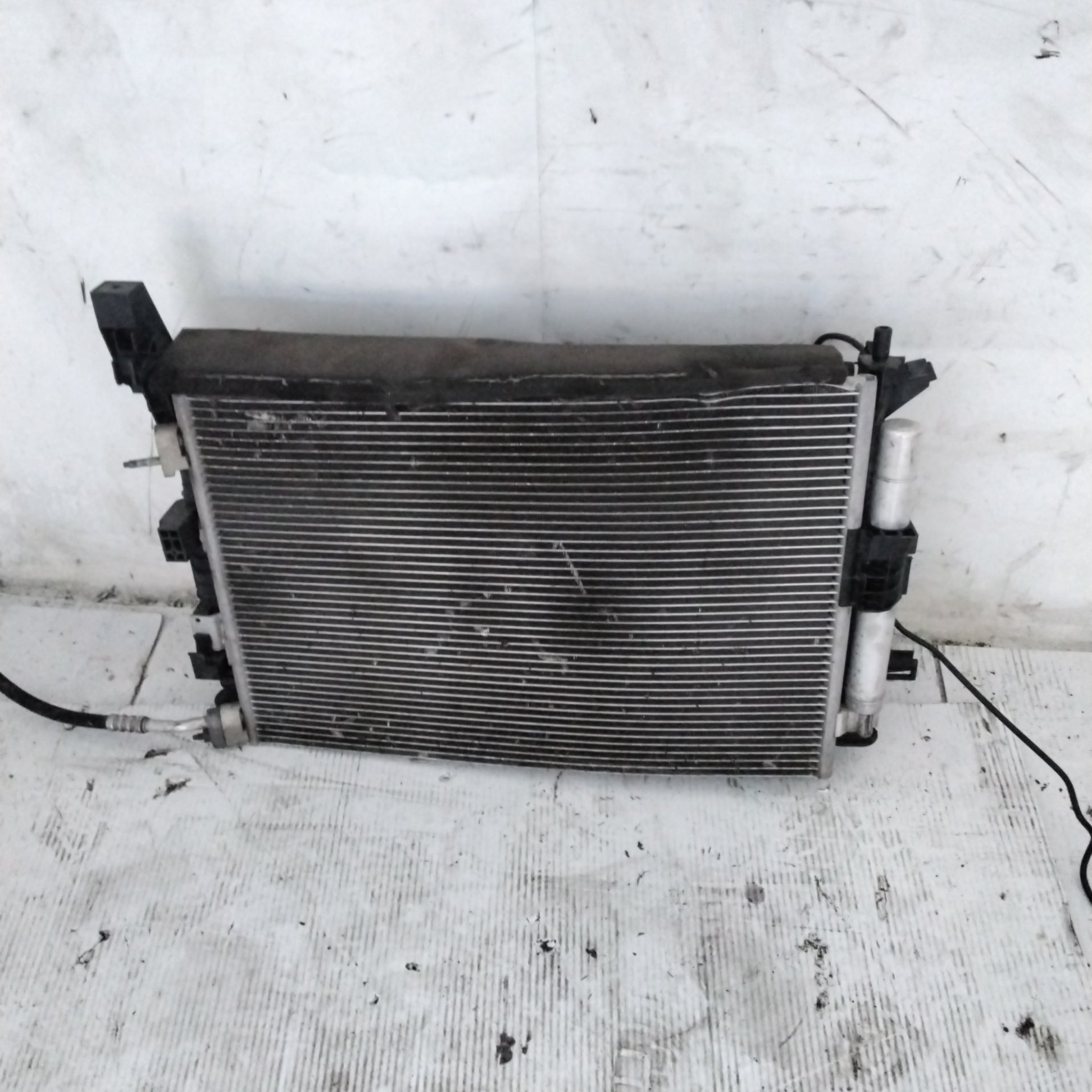 Radiatore completo ford kuga 2018