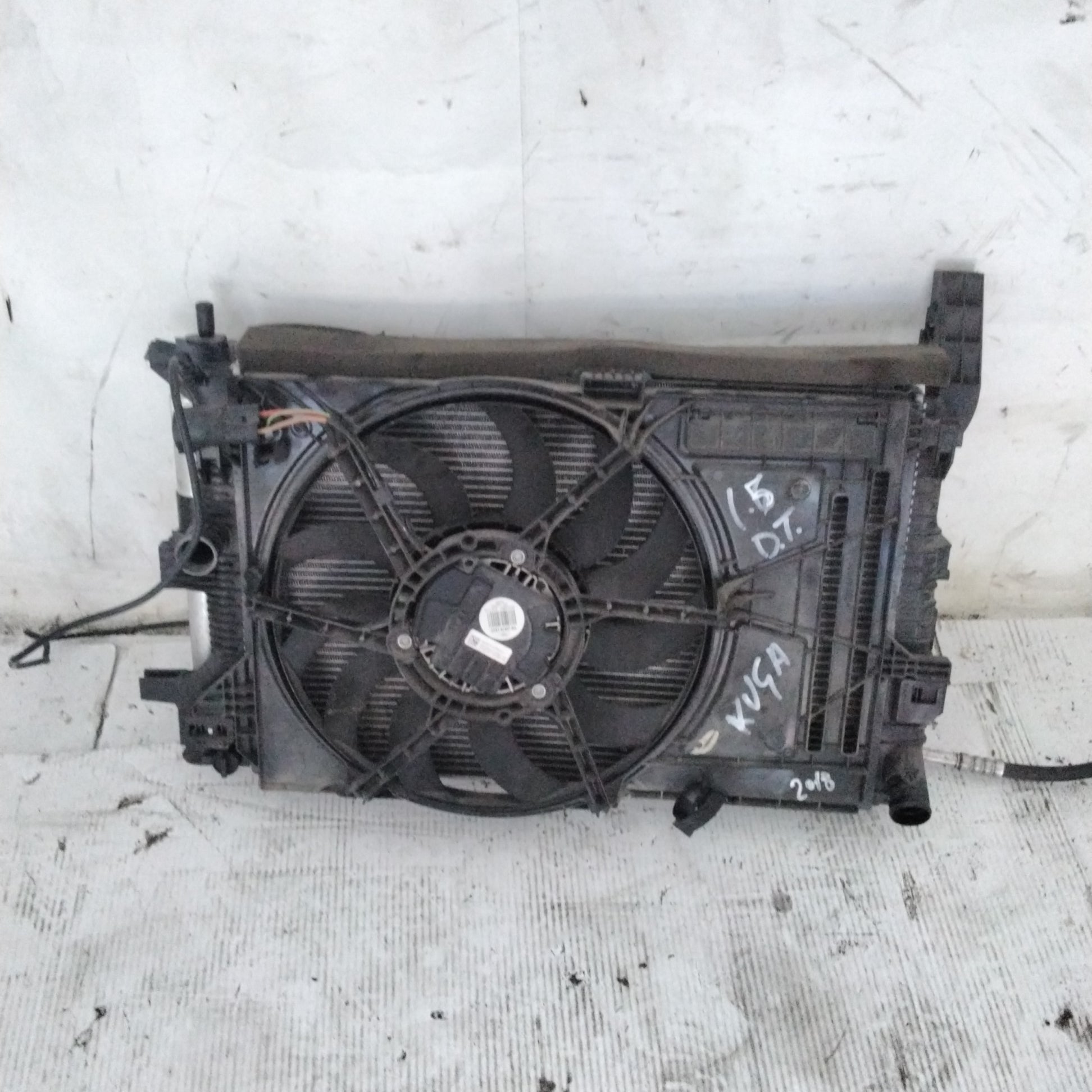 Radiatore completo ford kuga 2018