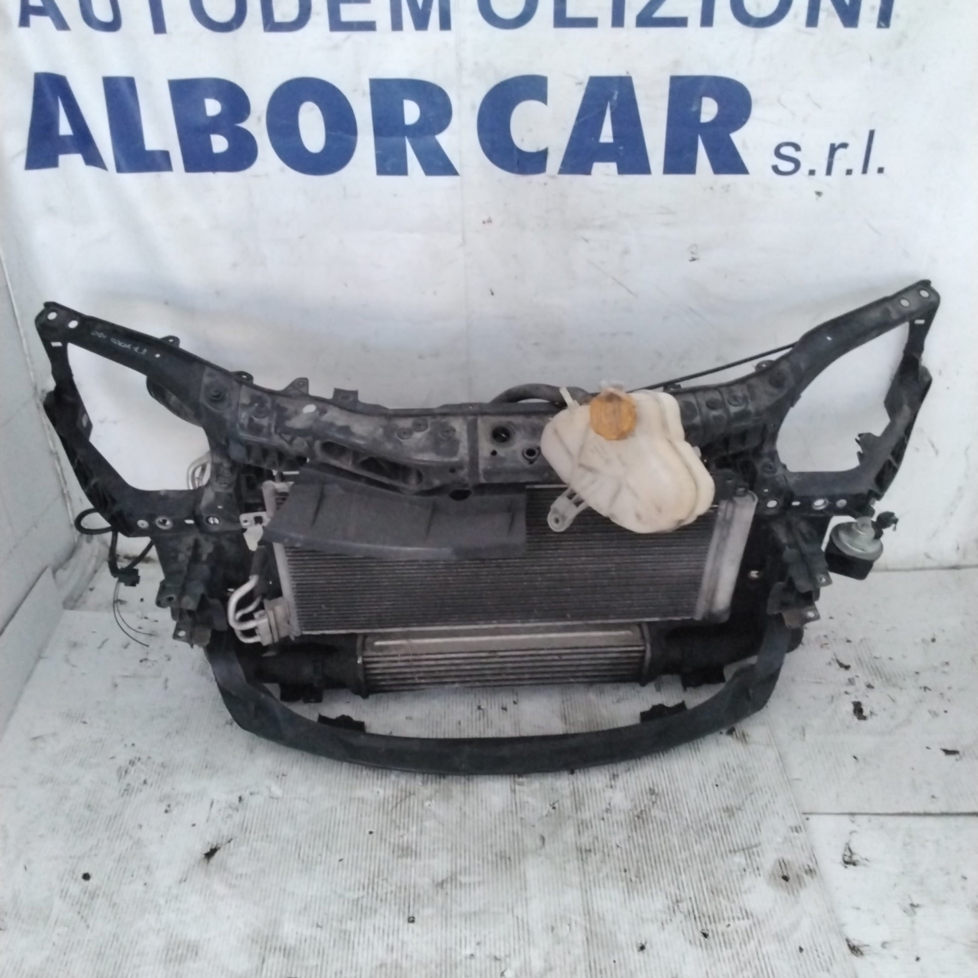 Calandra completa opel corsa C 1.3