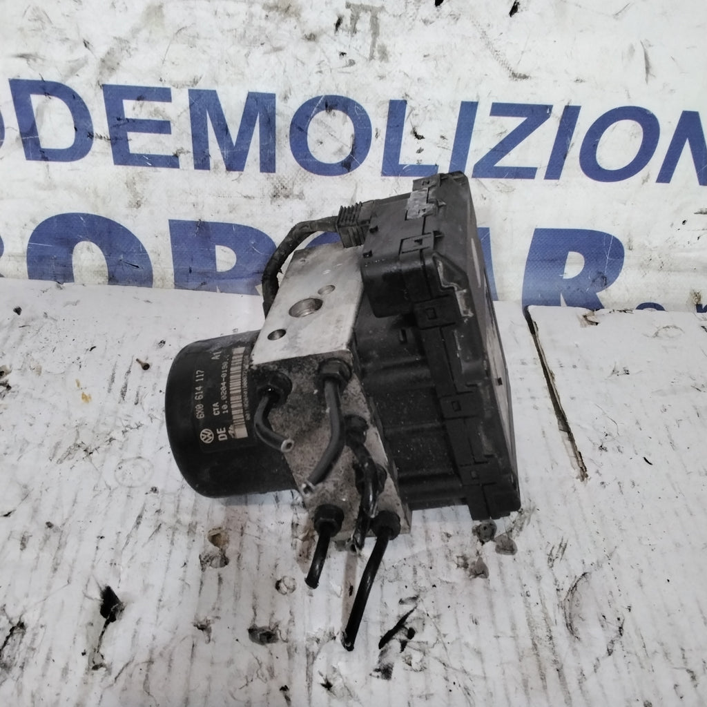 Volkswagen Lupo ABS control unit code: 6X0907379B
