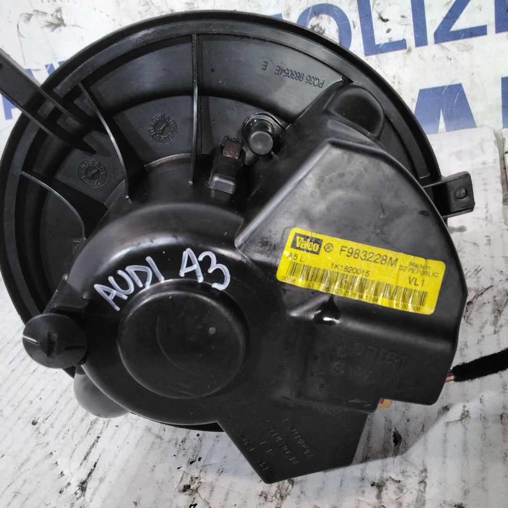 Ventilador de calefacción y aire acondicionado Audi A3 código: F983228M