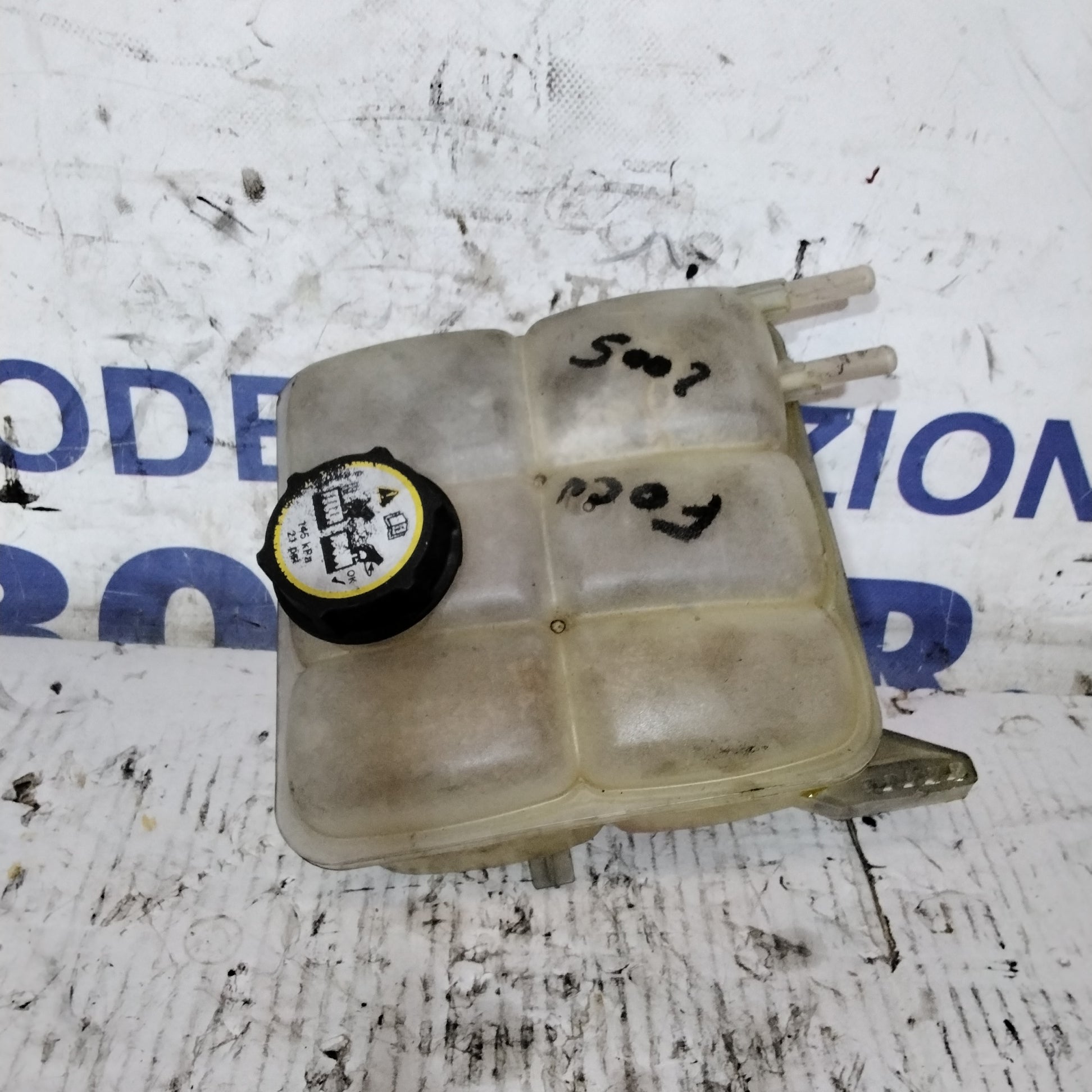 Vaschetta acqua radiatore ford focus 2005