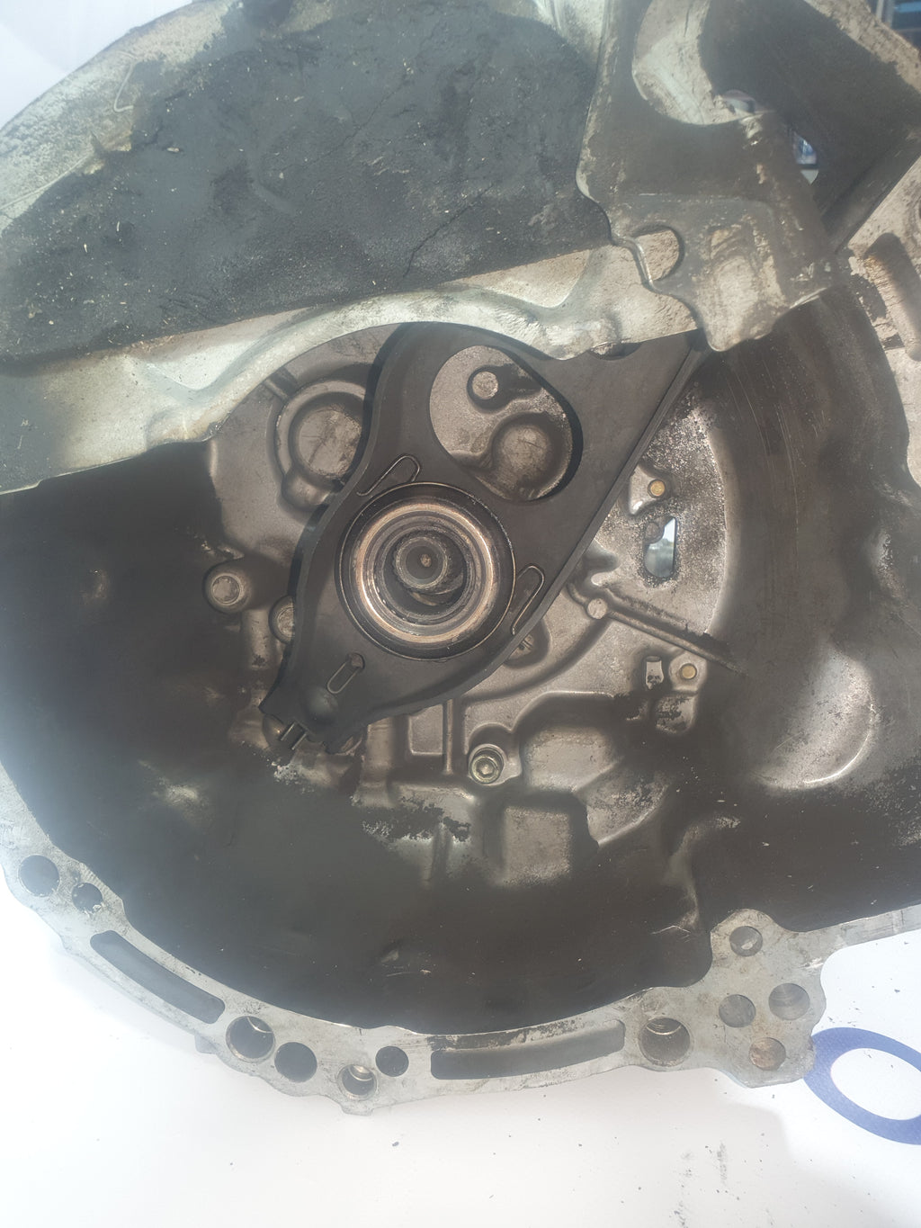 Cambio daihatsu terios anno: 2004 4x4  5 marce codice : 120301000043 (sf2)
