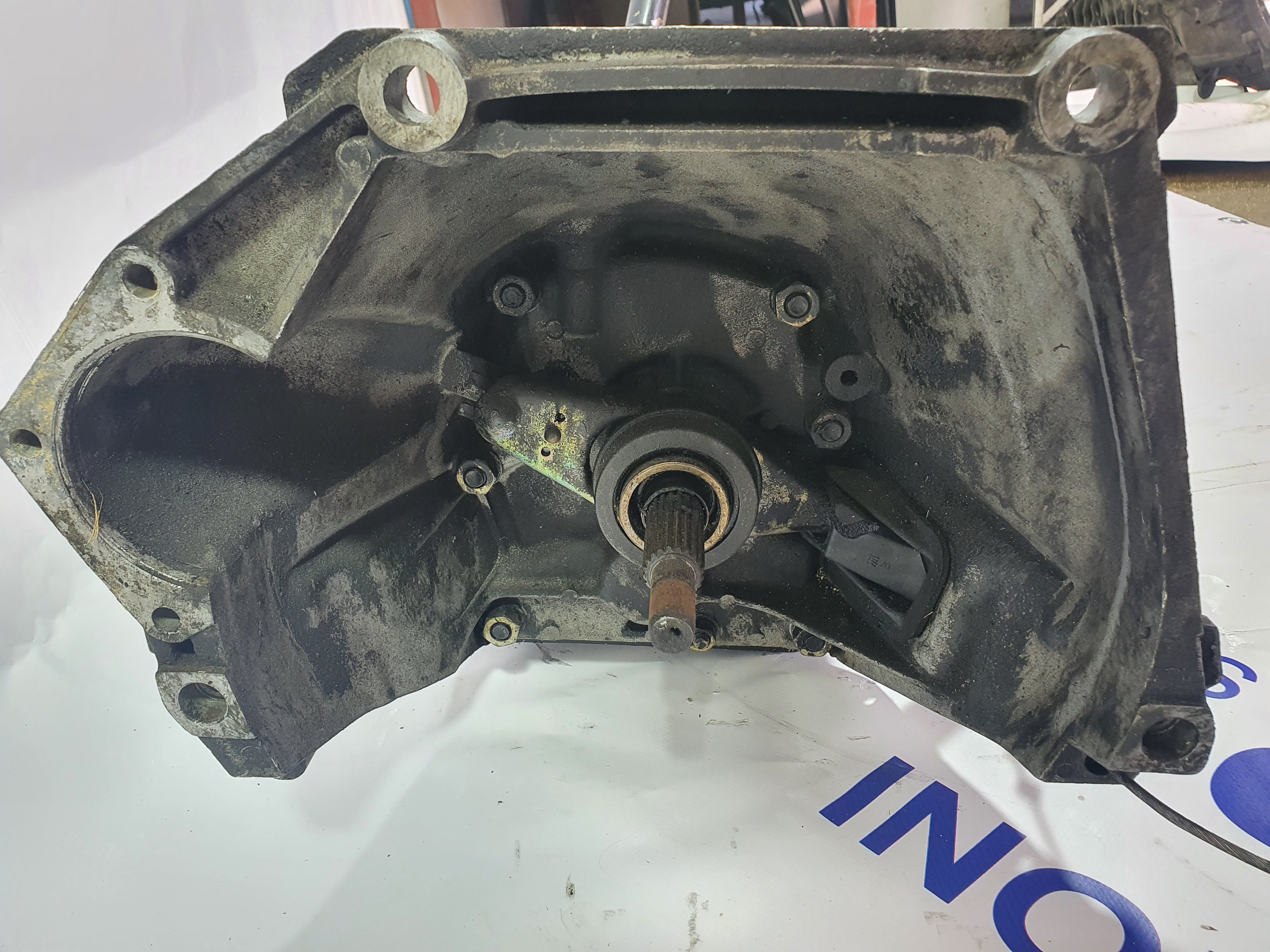 Gearbox Fiat 124 1.1 year 1976 code: 4214059 (sf:2)