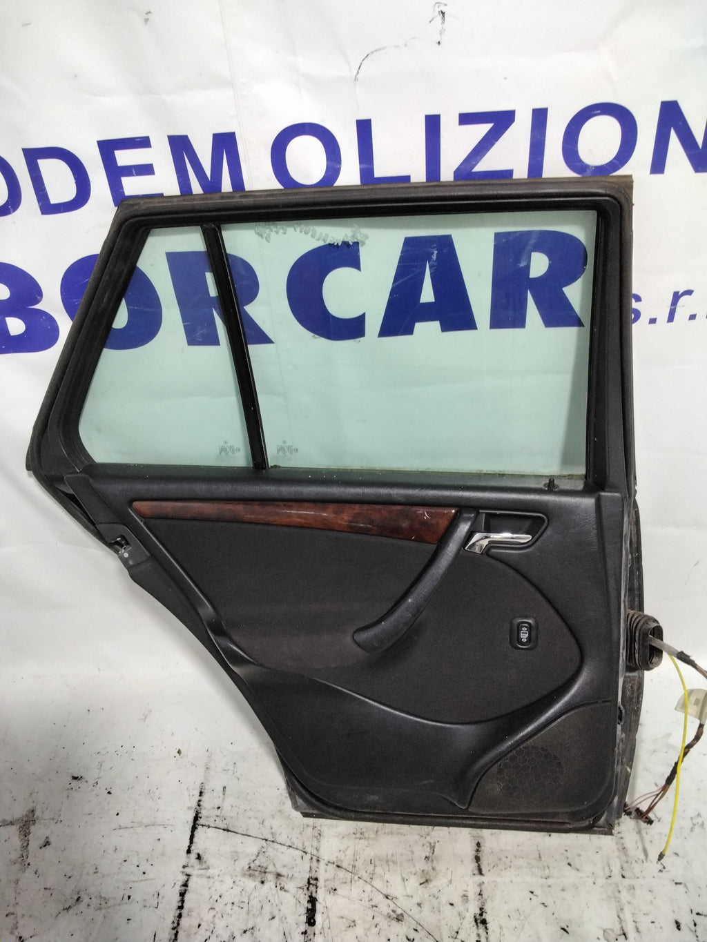 Sportello posteriore sinistro mercedes c220 sw 1998