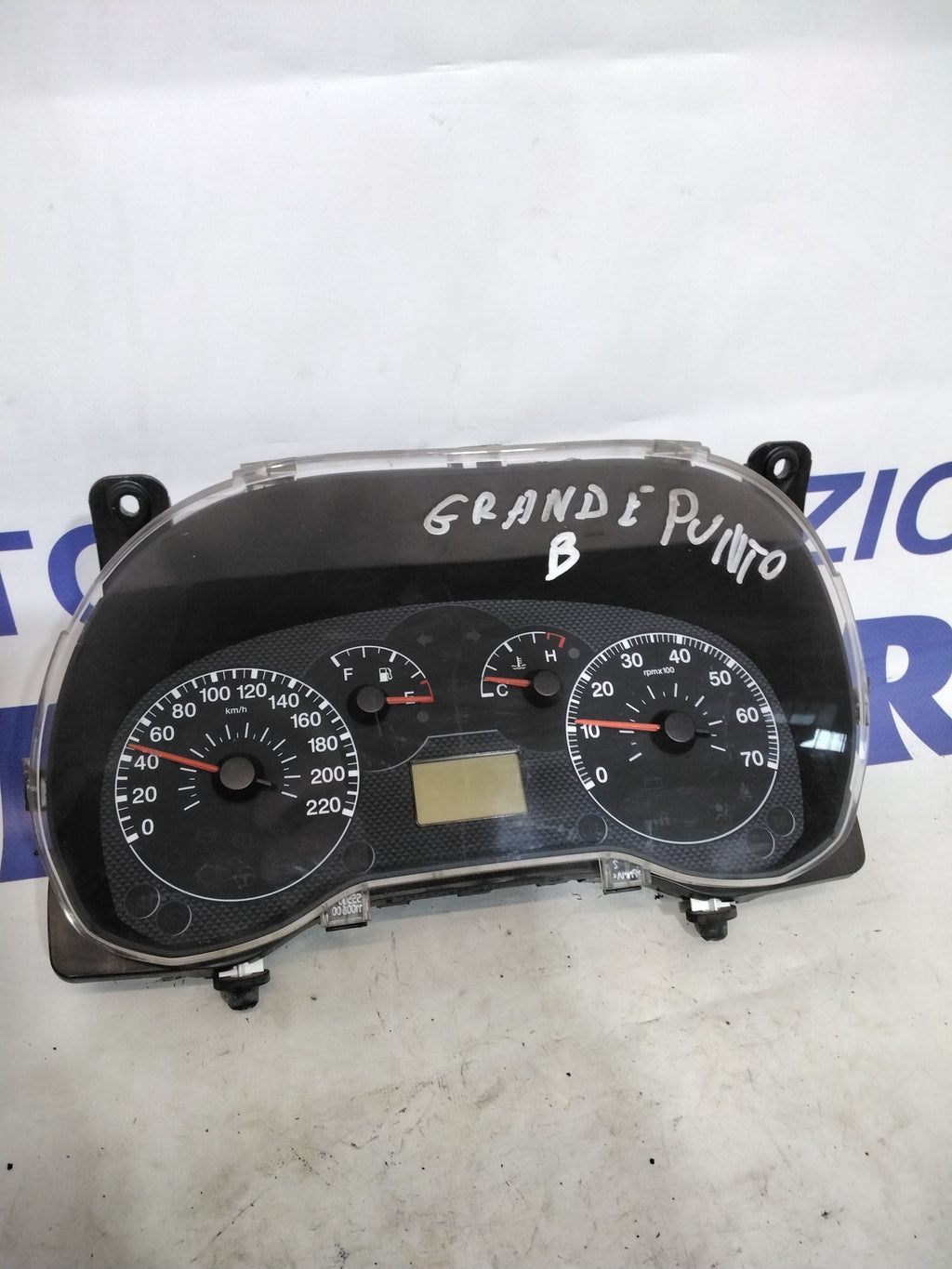 quadro strumenti Contachilometri fiat grande punto benzina     codice 51701537 3 90271