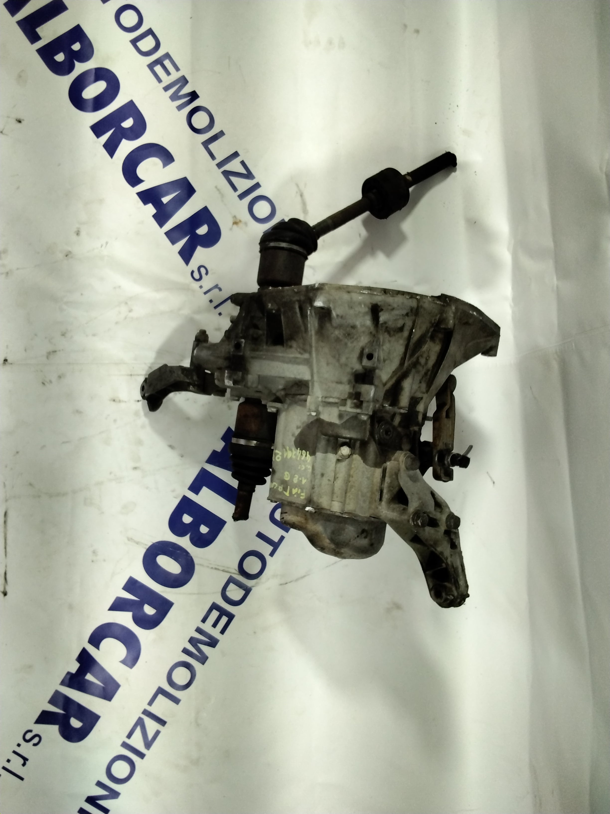 Manual gearbox Fiat Punto first series 1.2 B code: 46479123/7771533 (SF:2)