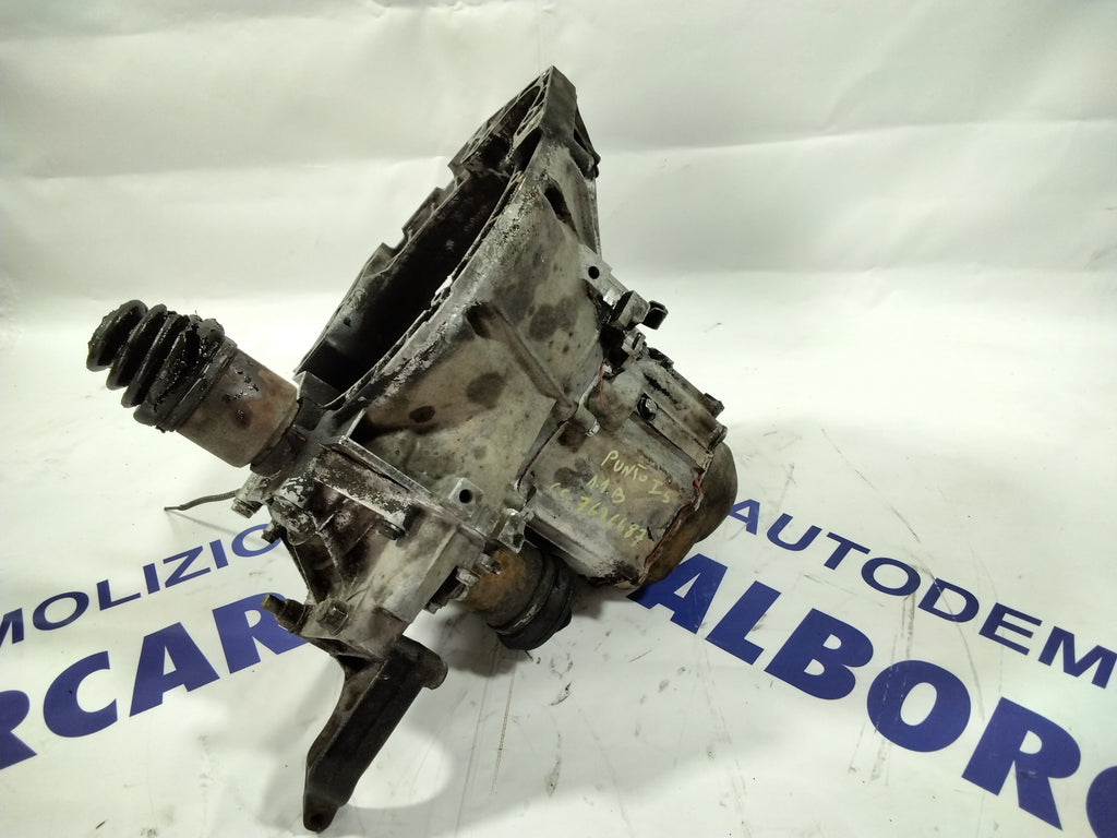 Gearbox Fiat Punto first series 1.1 petrol code:7696687(sf:2)