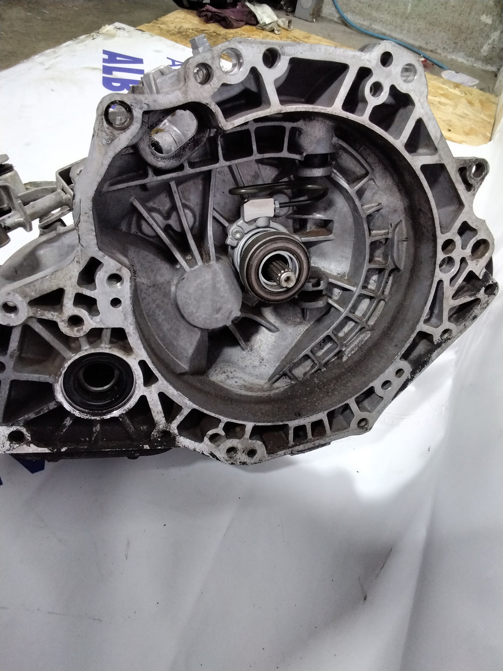 Opel Corsa/Agila 1.3 CDTI 5-speed manual gearbox year (2002/2009) code: 12992510/55565178 (sf:2)