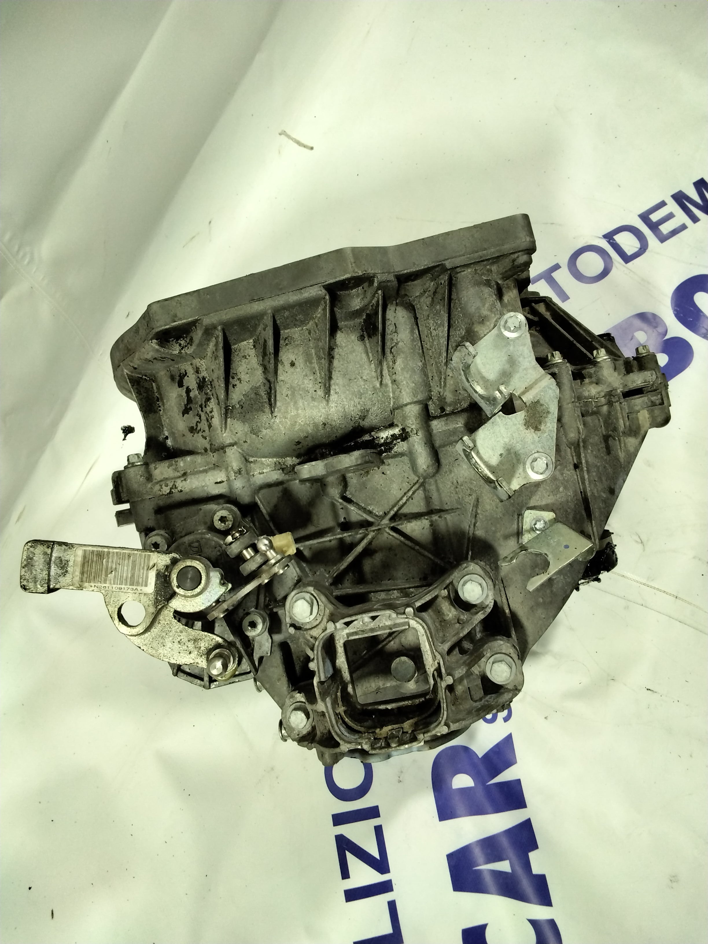 Mini Cooper (R56) 1.6 TDI gearbox code: 2300756872108 (sf:2)