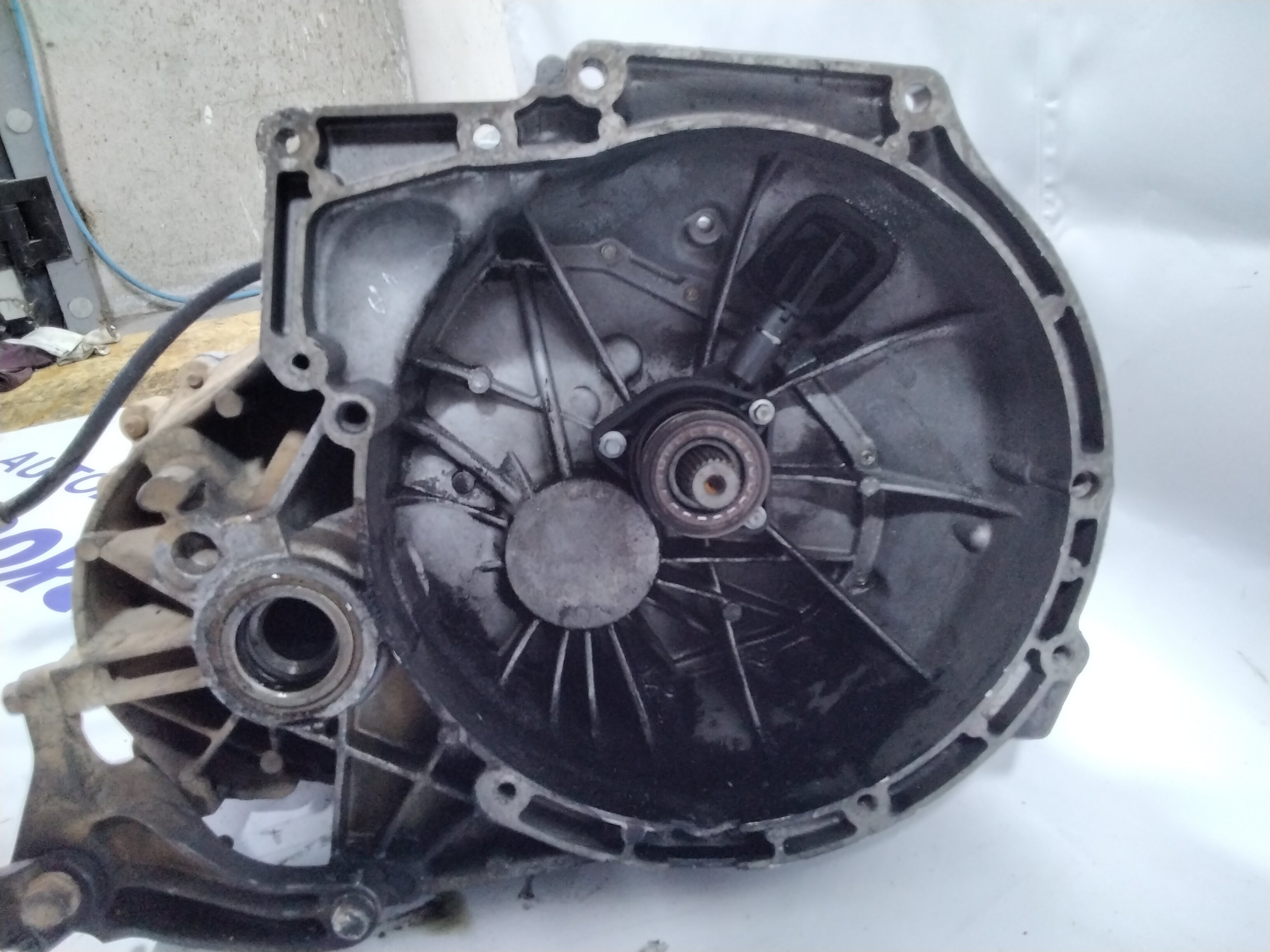 Ford Focus SW 1.6 diesel 66 kw 2009 gearbox code: 3M5R7F096YF (SF:2)