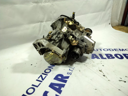Cambio Lancia Y 1.2 gasolina 44kW 5M año 2003 código: 735027911 (sf:2)