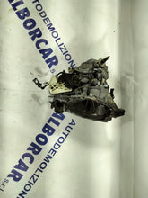 Carica l&#39;immagine nel visualizzatore di Gallery, Cambio peugeot 307/407/207 citroen  c3 anno 2004 codice: 9431337021 (sf:2)
