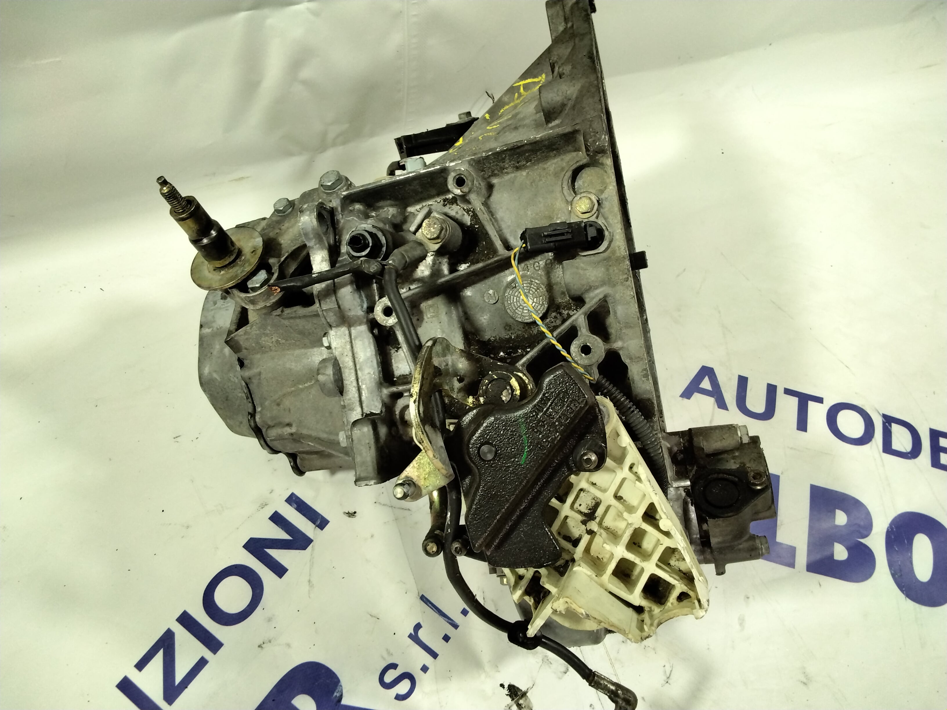 Gearbox Peugeot 307/407/207 Citroen C3 year 2004 code: 9431337021 (sf:2)