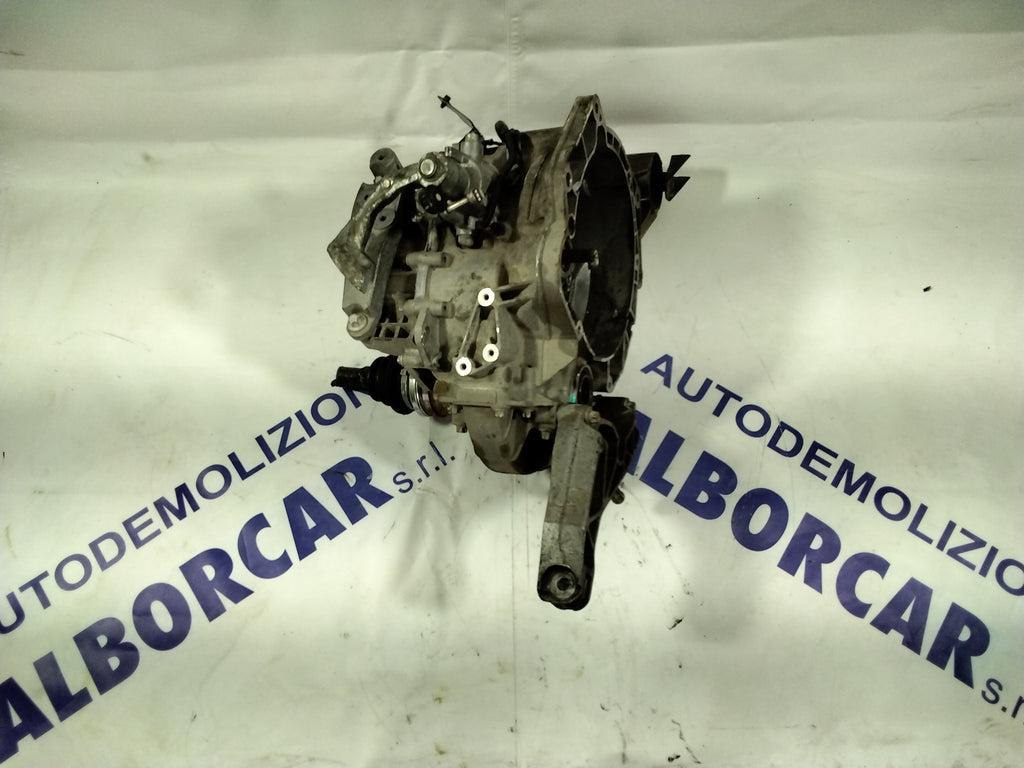 Opel Astra 1.3 CDTI 16V gearbox year 2007 code: 55192042 (sf:2)