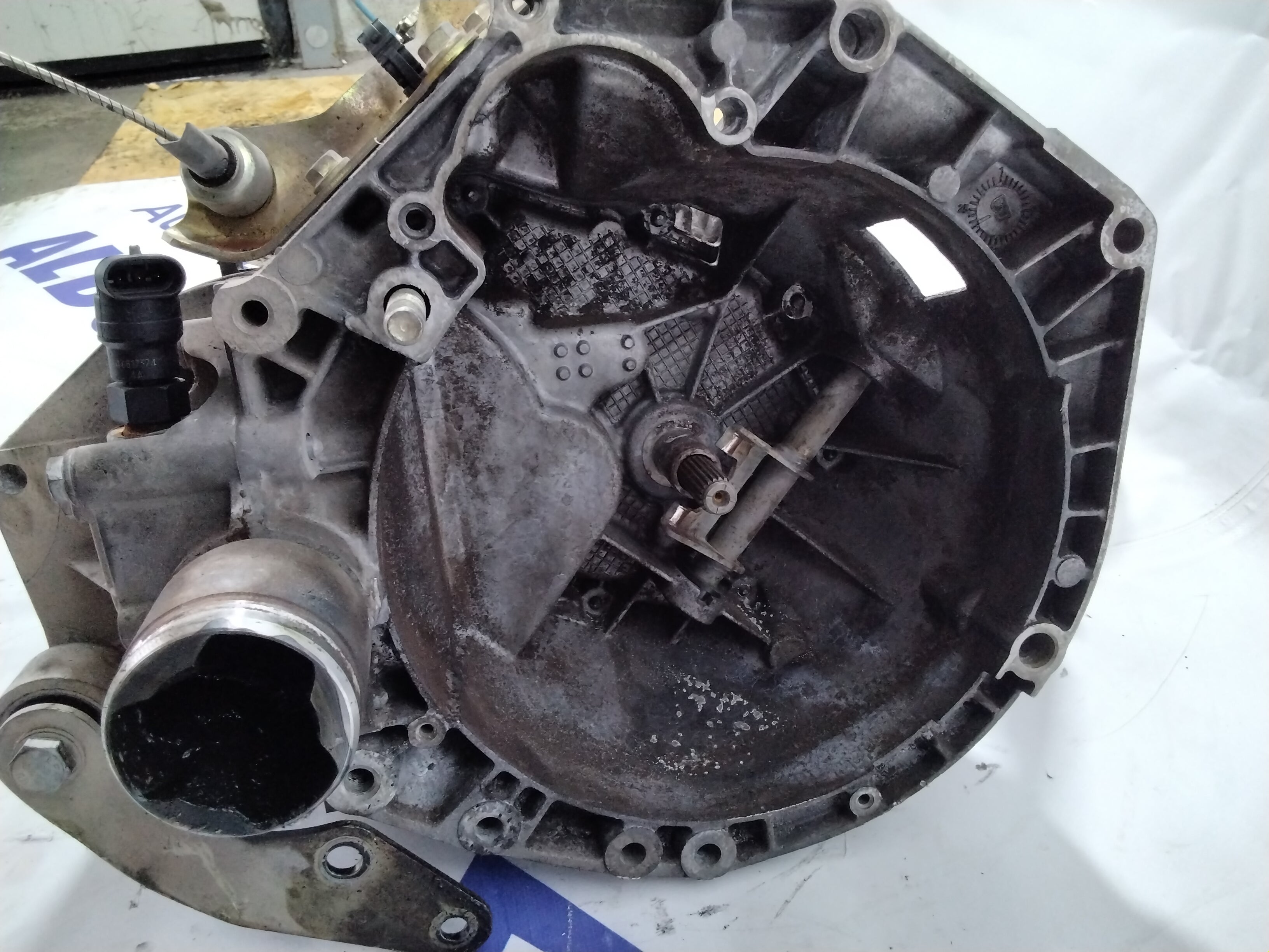 Gearbox Fiat Punto second series 1.2 16V code: 551815882/46524935 (sf:2)