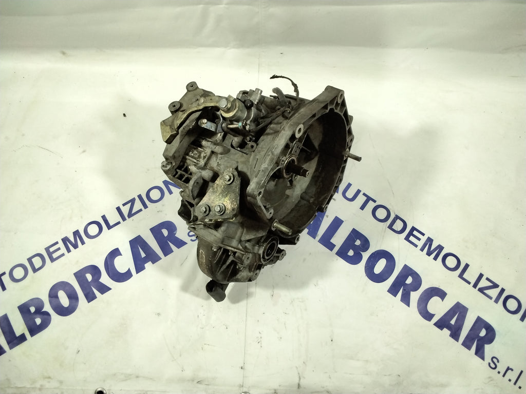 Cambio Alfa Romeo 159 JTD año 2006 código: 55192042 (sf:2)