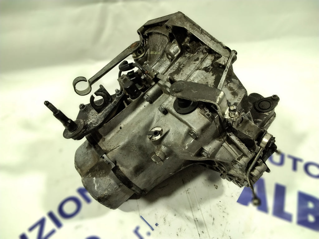 Gearbox Peugeot 206 Plus 1.1 petrol 5-speed manual 44 kw code: 9651708713 (sf:2)