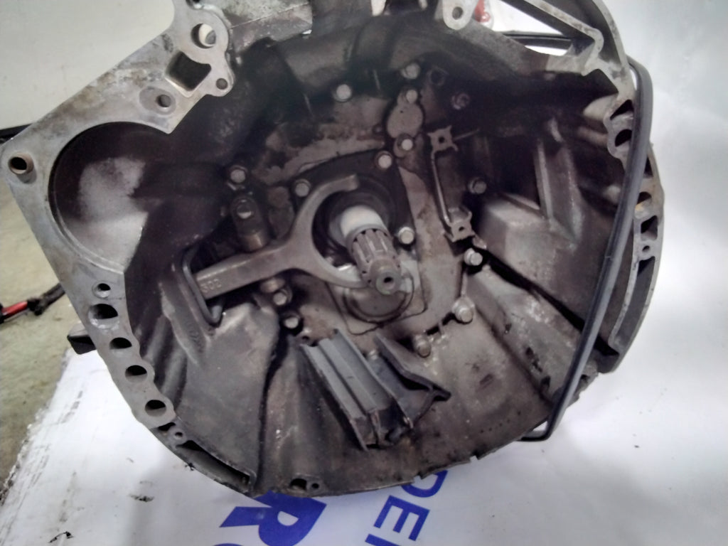 Cambio  Iveco Eurocargo  modello: 80E15 85E15 100E15 80E18 85E18 100E18  tipo: 2845.6 numero: 8863571  (SF:2)