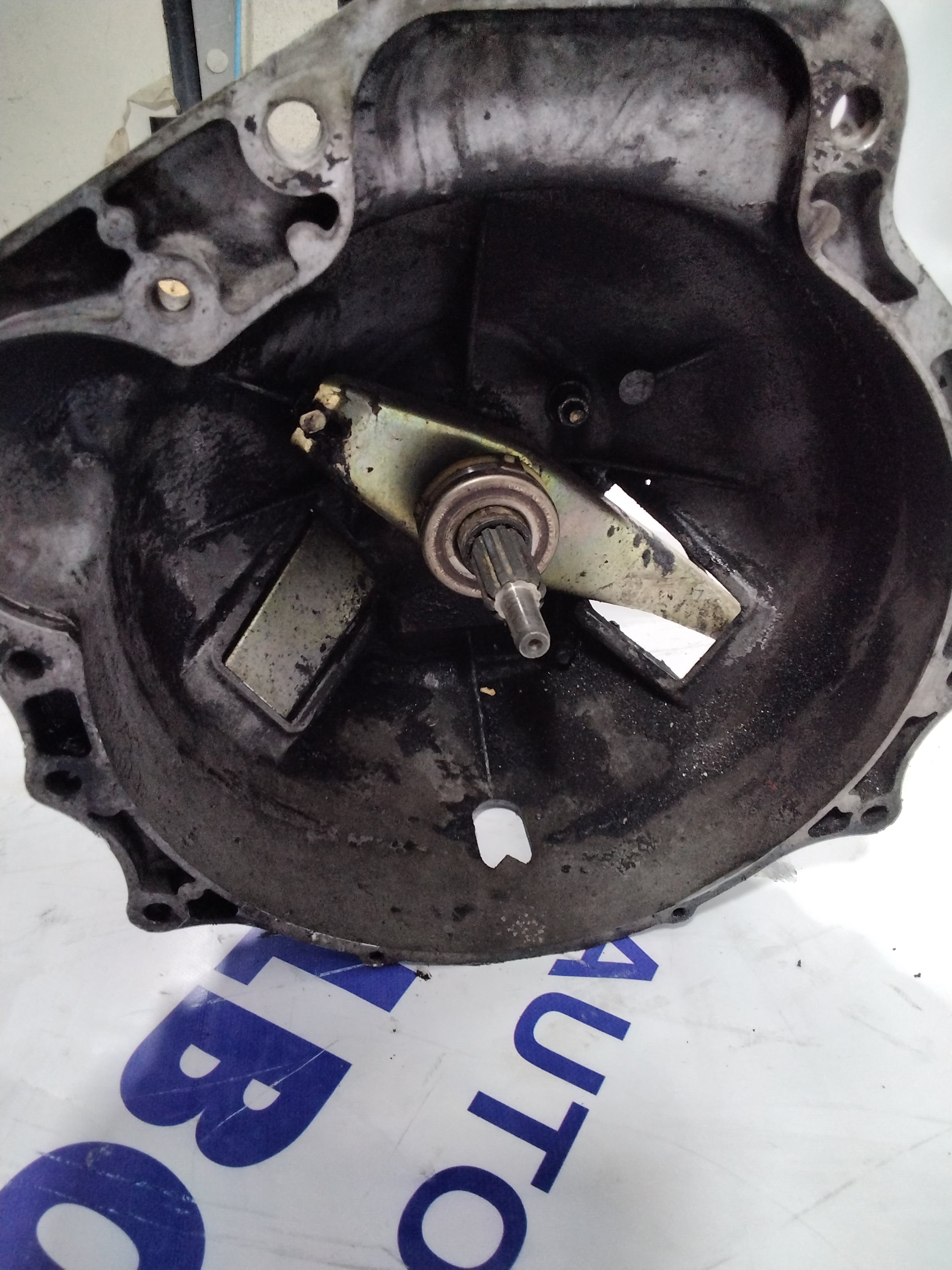 Iveco Daily II 35.8 2.5 D manual gearbox year: (1989/1999) code: 8583446 (sf2)