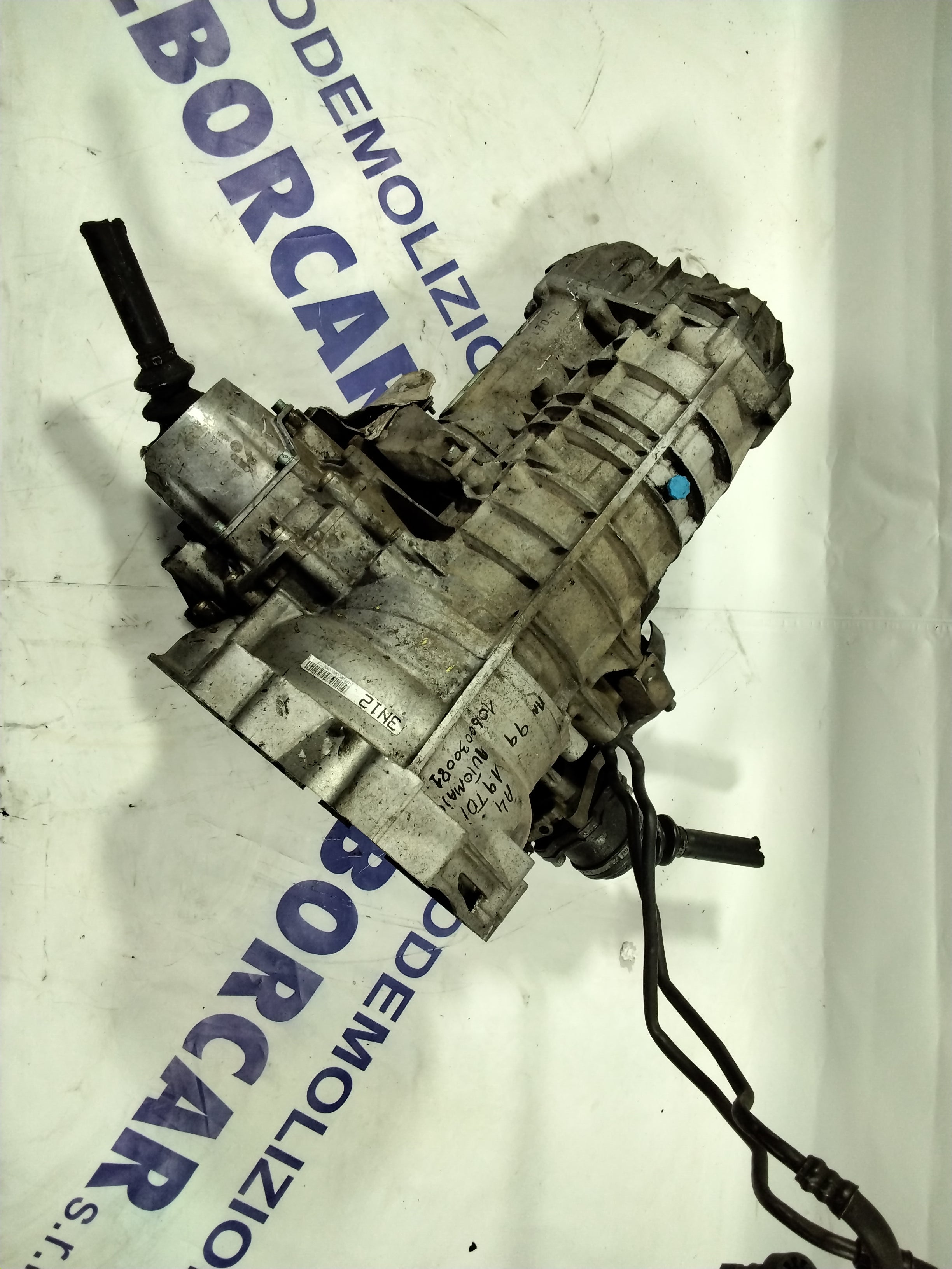 Gearbox Audi A4 1.9 TDI automatic year: 99 code: 1060030081 (sf2)