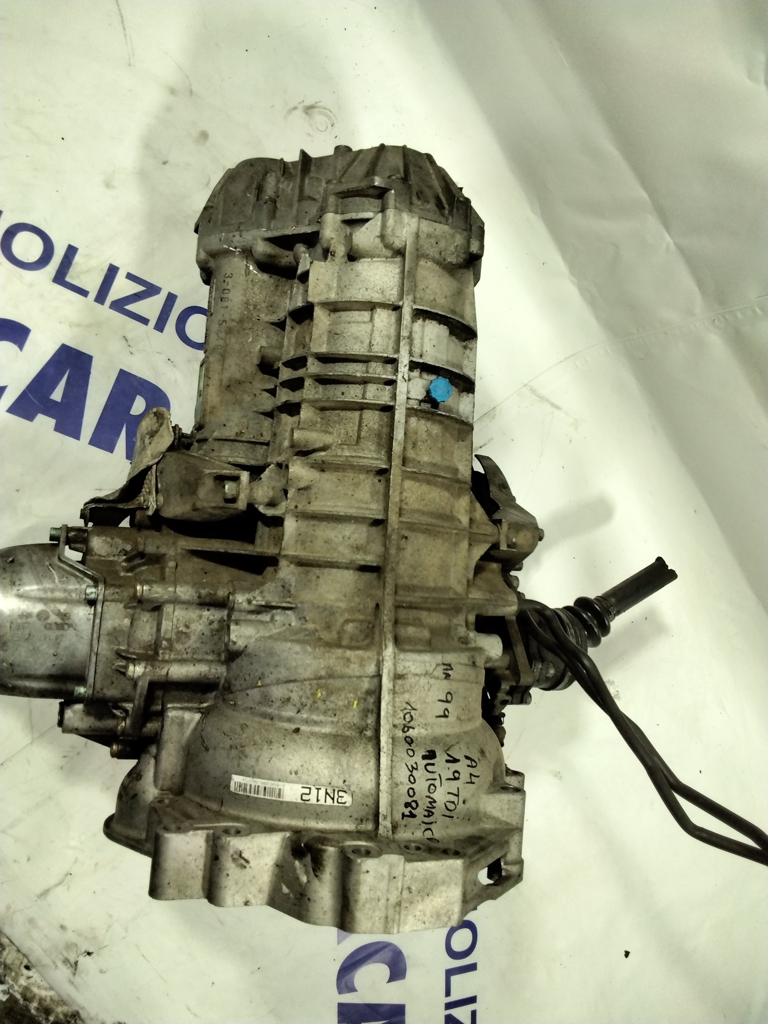 Gearbox Audi A4 1.9 TDI automatic year: 99 code: 1060030081 (sf2)