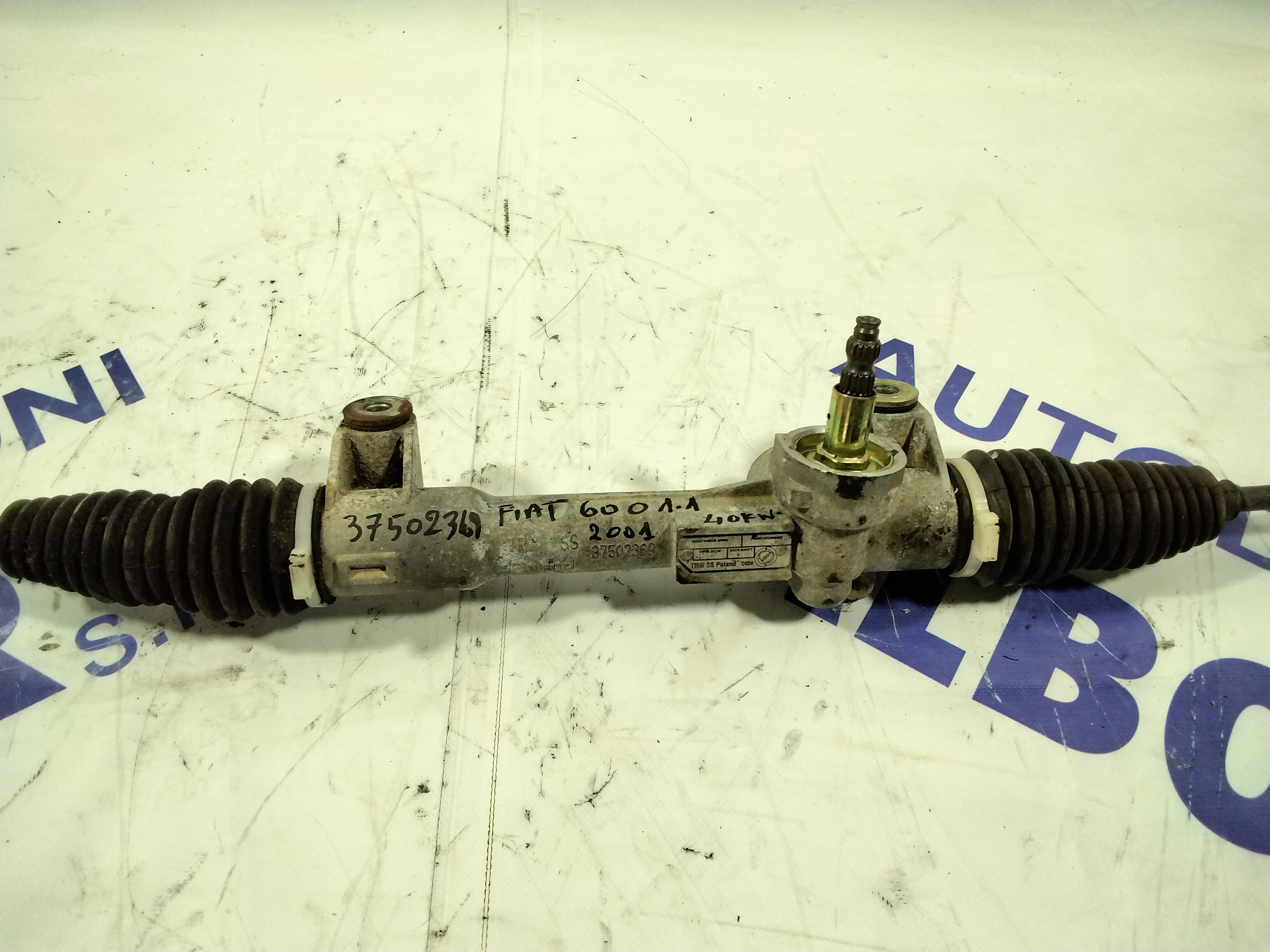 steering box Fiat 600 1.1 petrol 40kw year: 2001 part number: 37502369 (sf6)