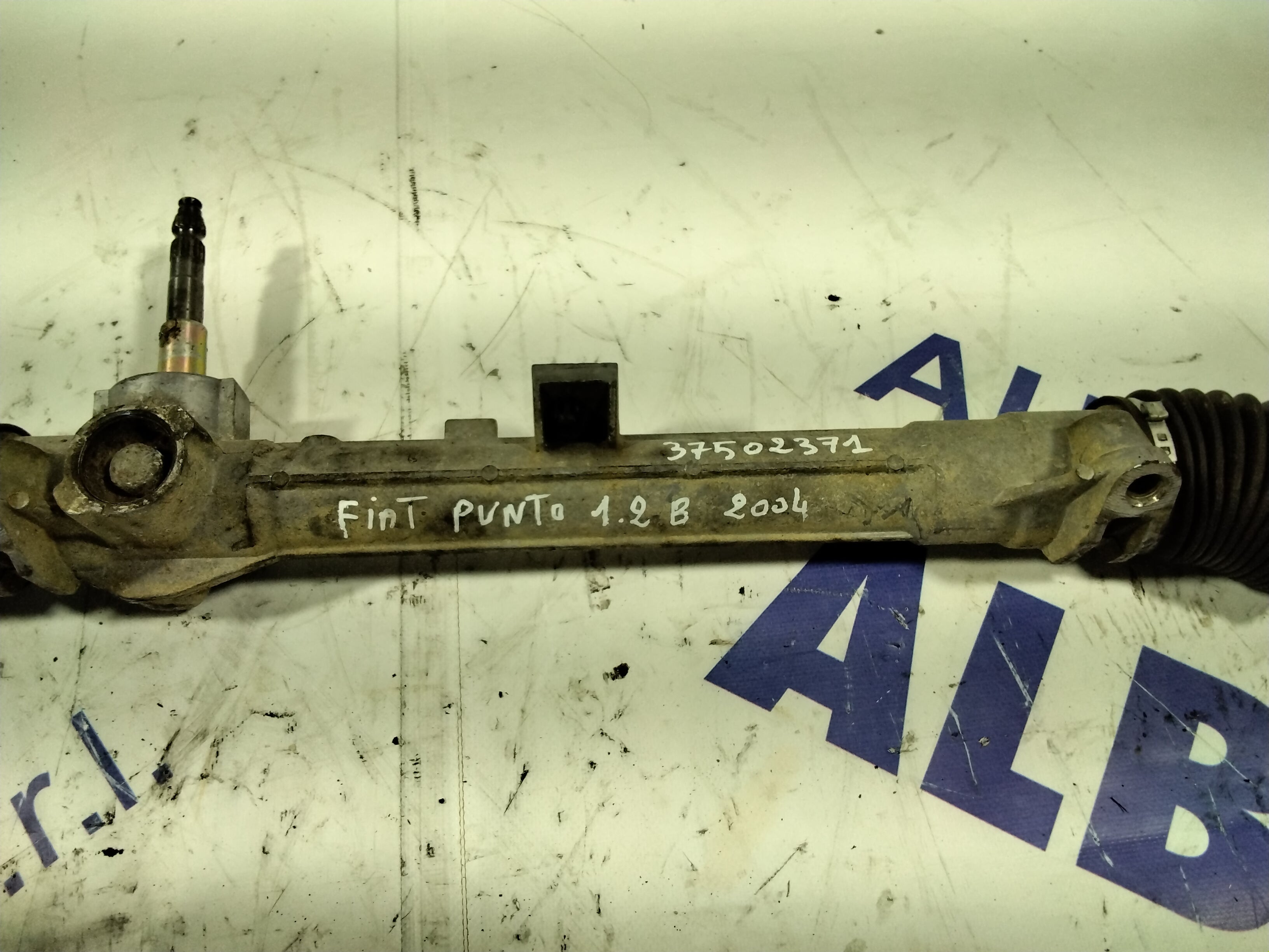 Fiat Punto 1.2 petrol steering box year: 2004 part no. 37502371