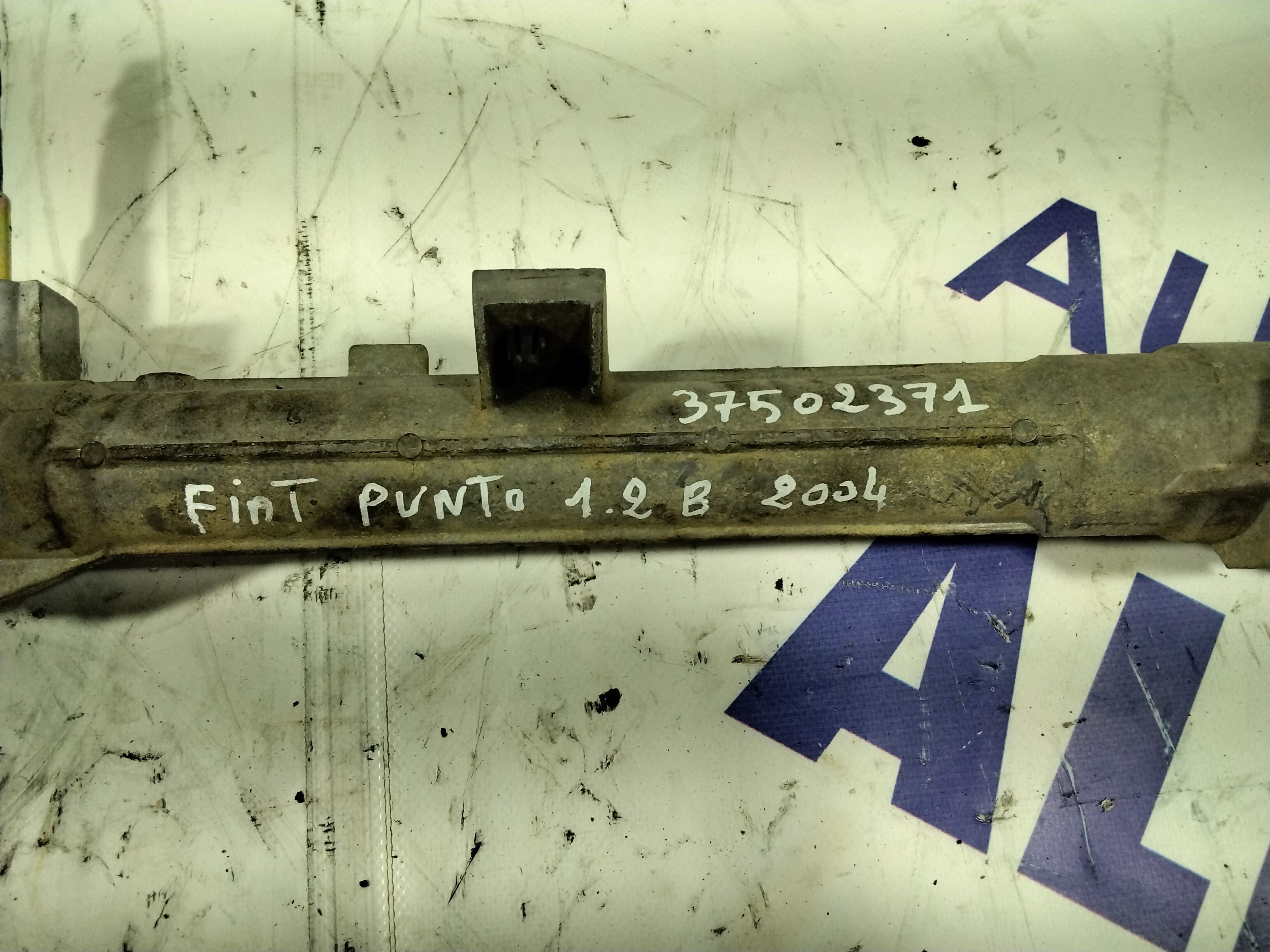 Fiat Punto 1.2 petrol steering box year: 2004 part no. 37502371