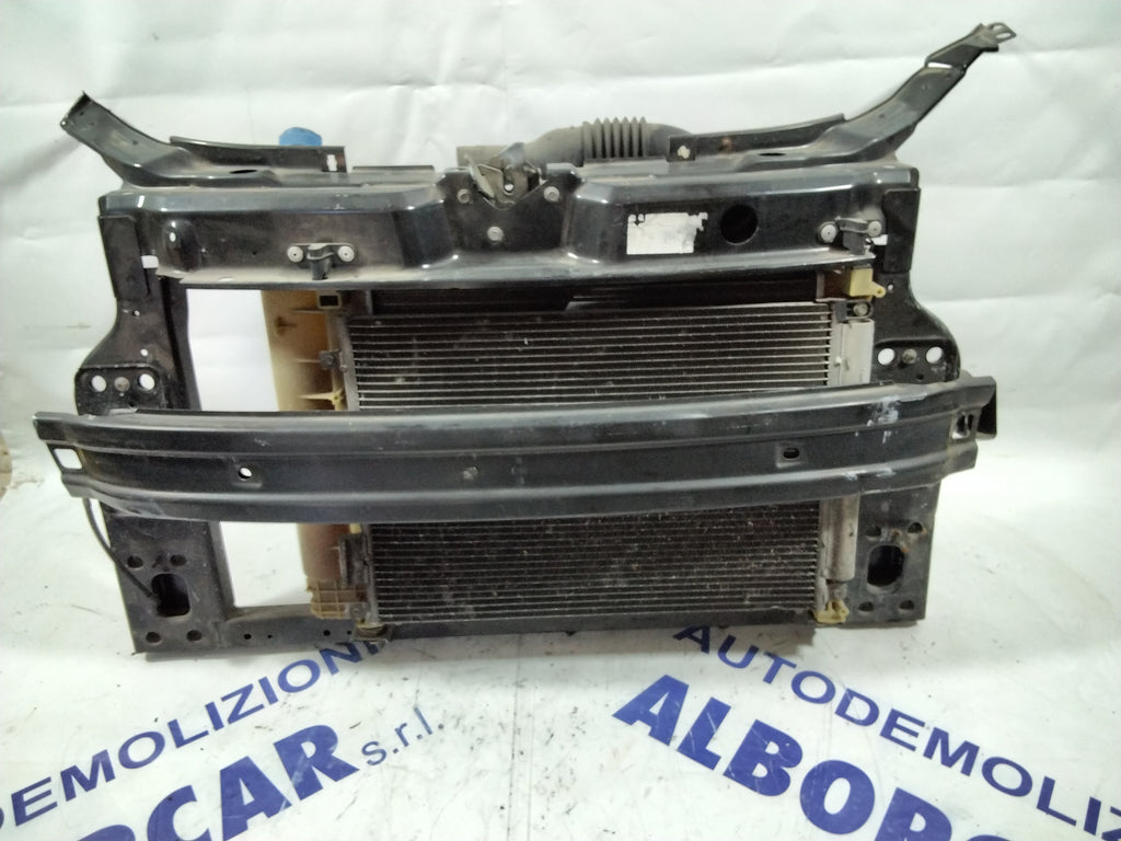 calandra (completa) fiat 500 año: 2006 1.2 gasolina (sf5.p1)