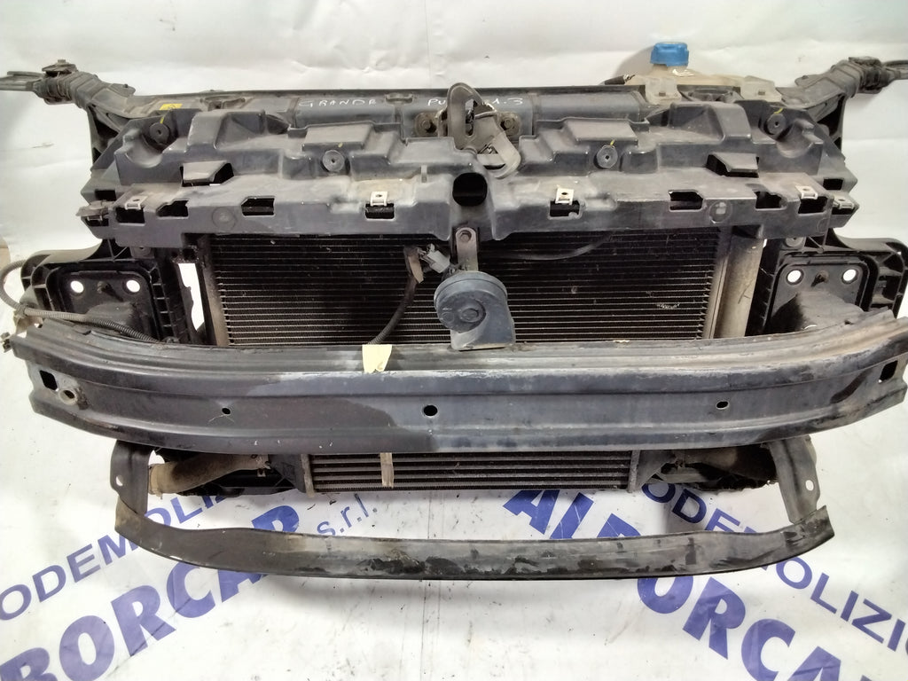 grille (complete) Fiat Grande Punto 1.3 MTJ year: 2006 (sf5.p2)