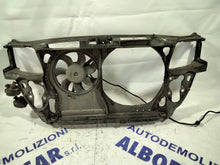 Carica l&#39;immagine nel visualizzatore di Gallery, Calandra audi A4 cilindrata: 1.9 Tdi  anno:98 (sf5.p2)
