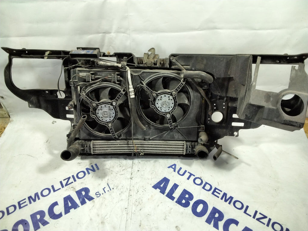 grille (complete) Ford Galaxy 2.0 year: 1999 (sf5p1)