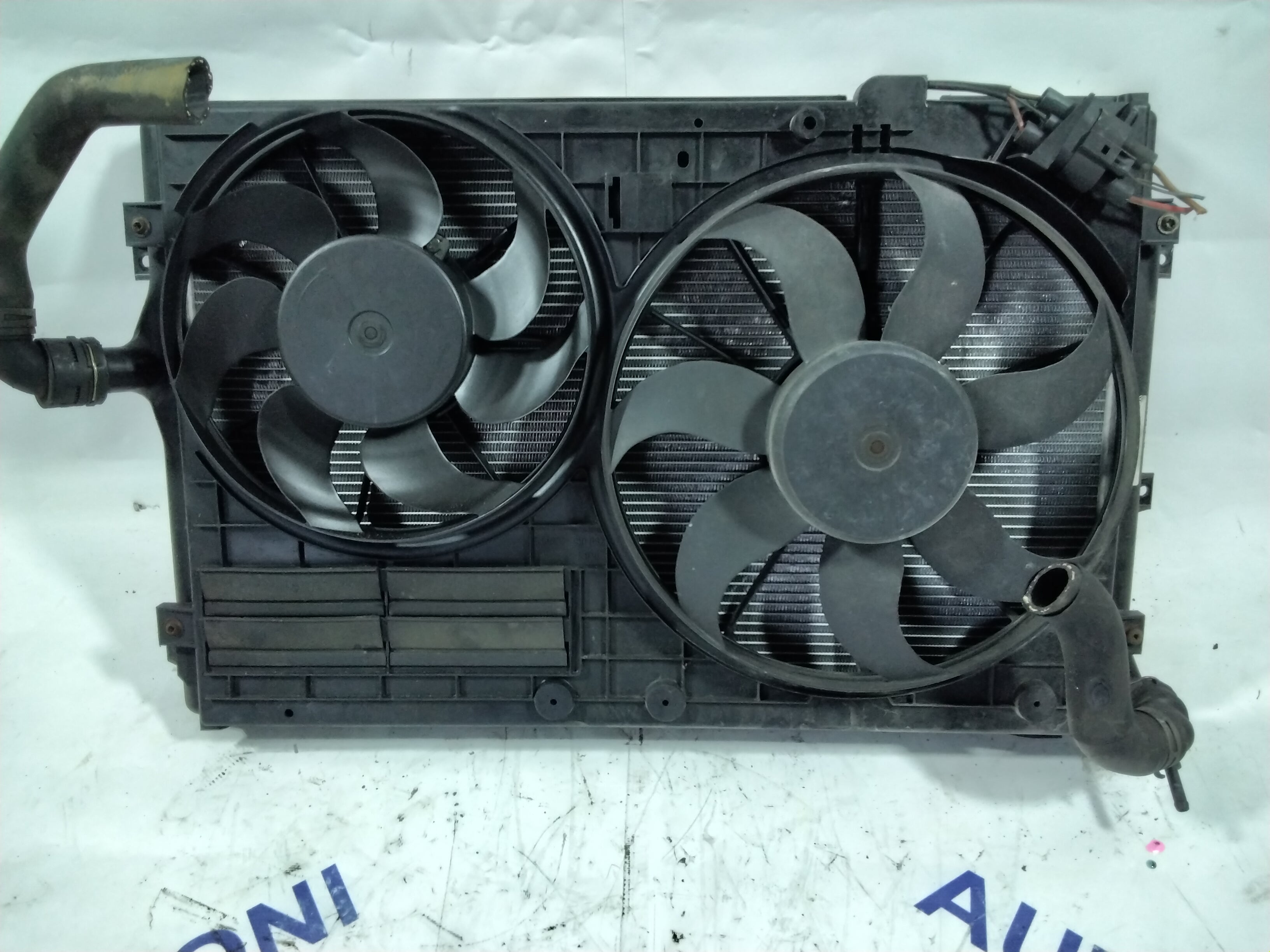 Radiator Audi A3 2.0 year: 2005
