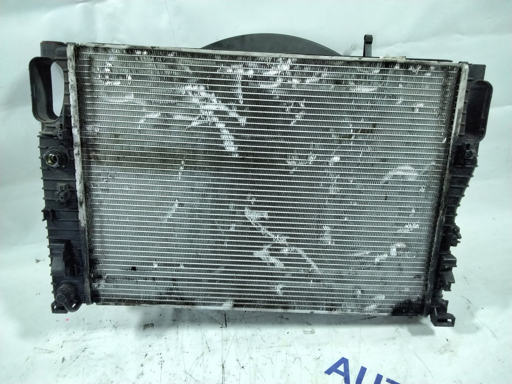 Mercedes 270 turbodiesel radiator year: 2002 (sf5.p3)