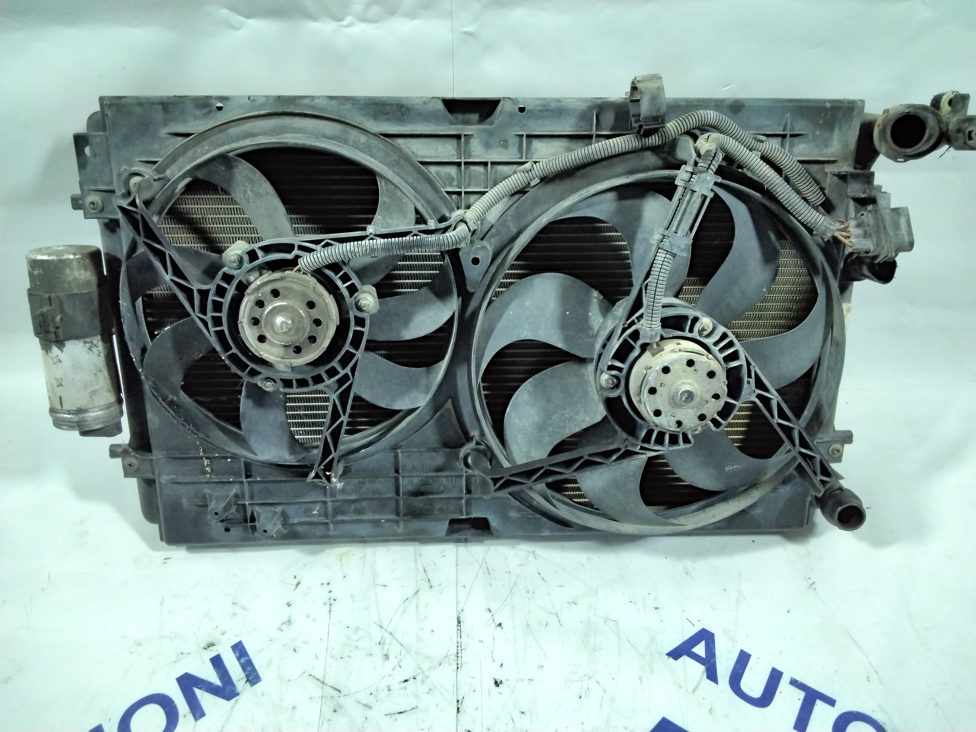 radiatore skoda octavia (completo) 1.9 TDI anno: 2003