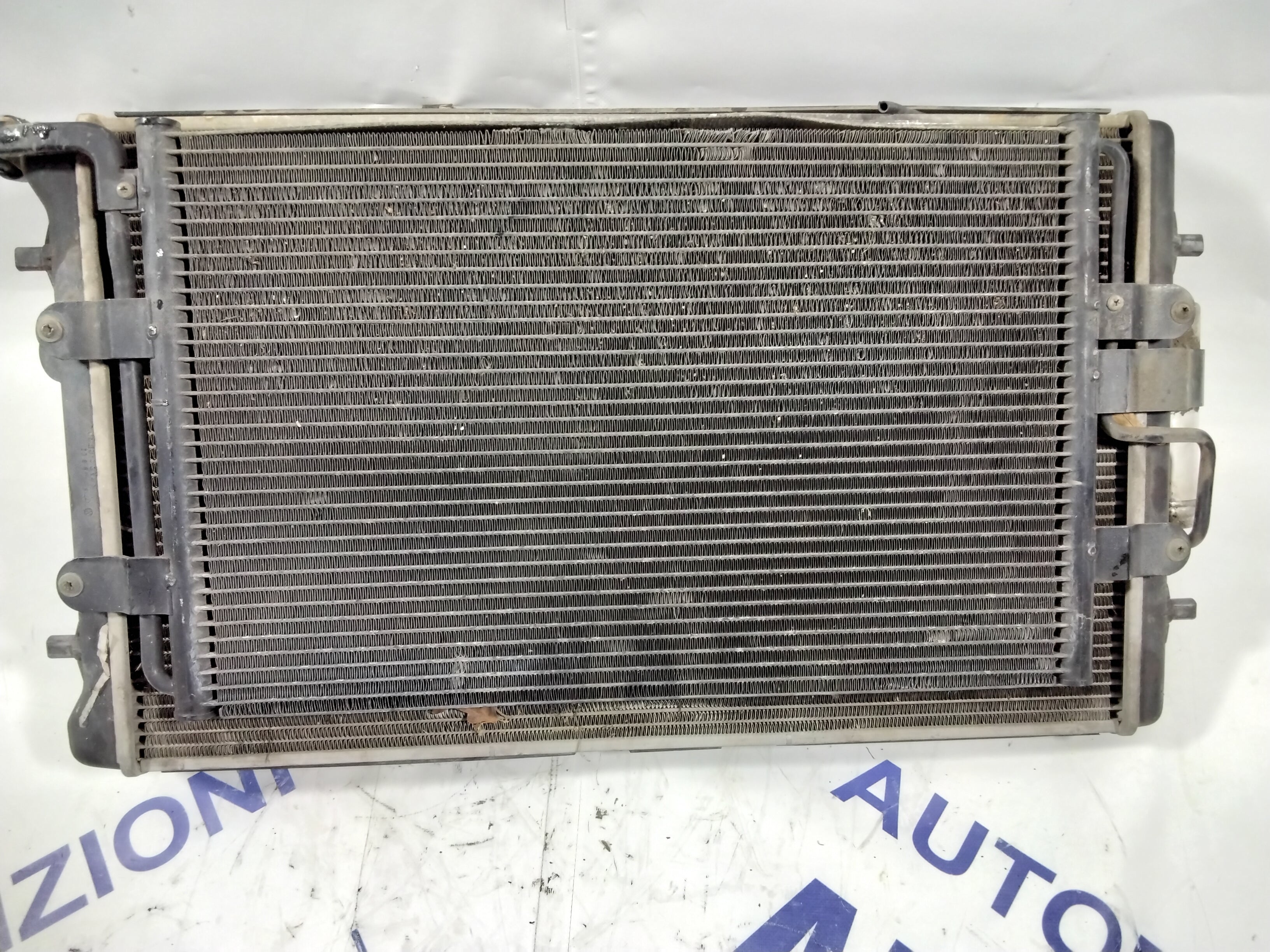 radiatore skoda octavia (completo) 1.9 TDI anno: 2003