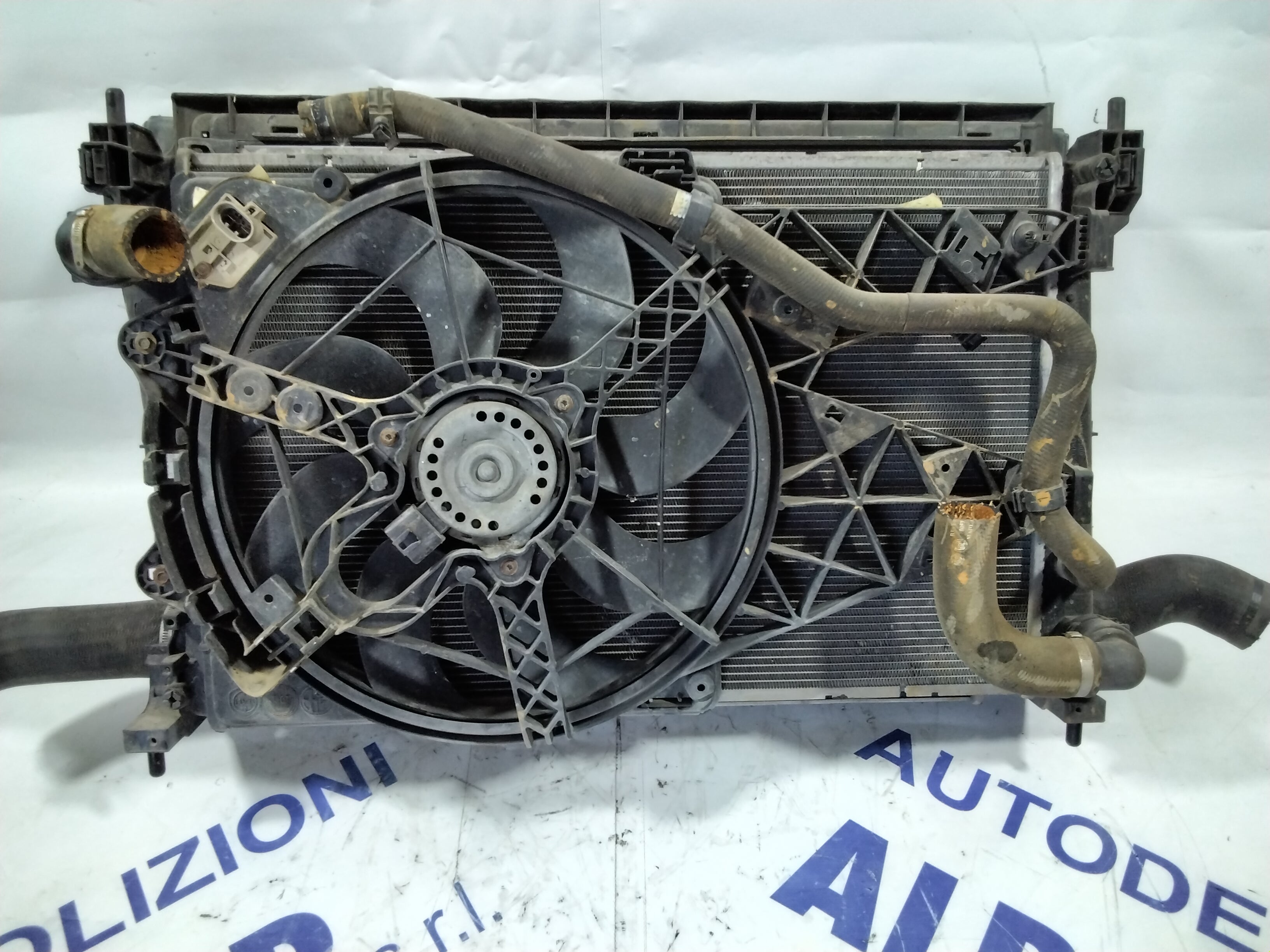 Complete radiator Fiat Doblò 1.6 Multijet diesel year: 2012 (sf5p3)