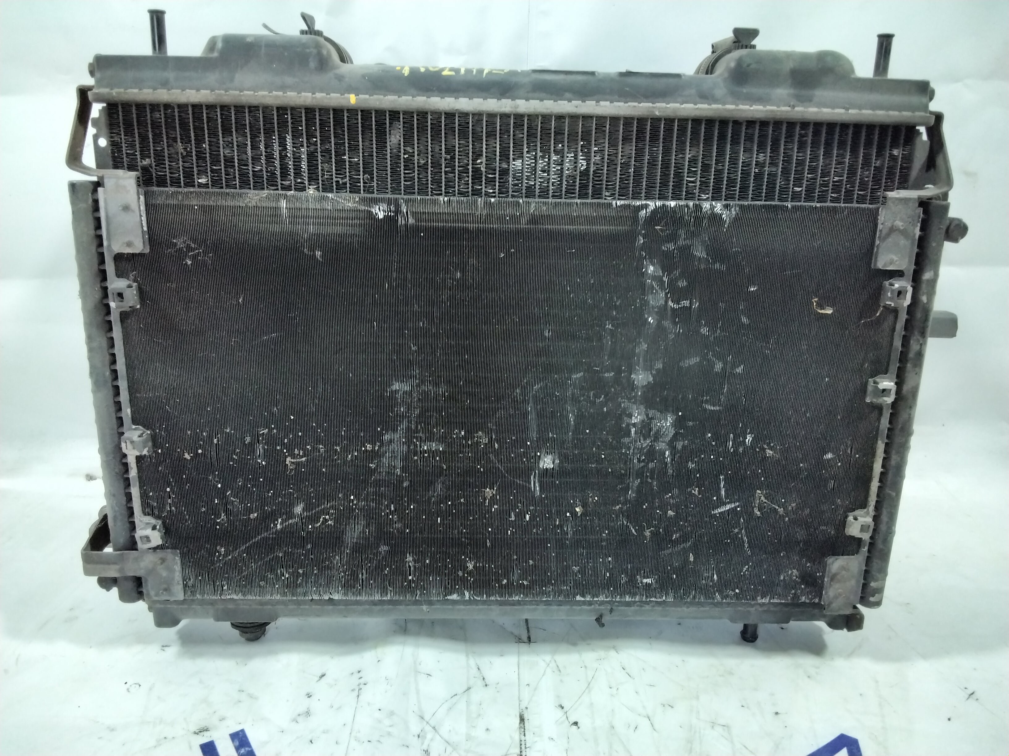 Incomplete radiator Fiat Multipla year: 2002 (sf5p3)