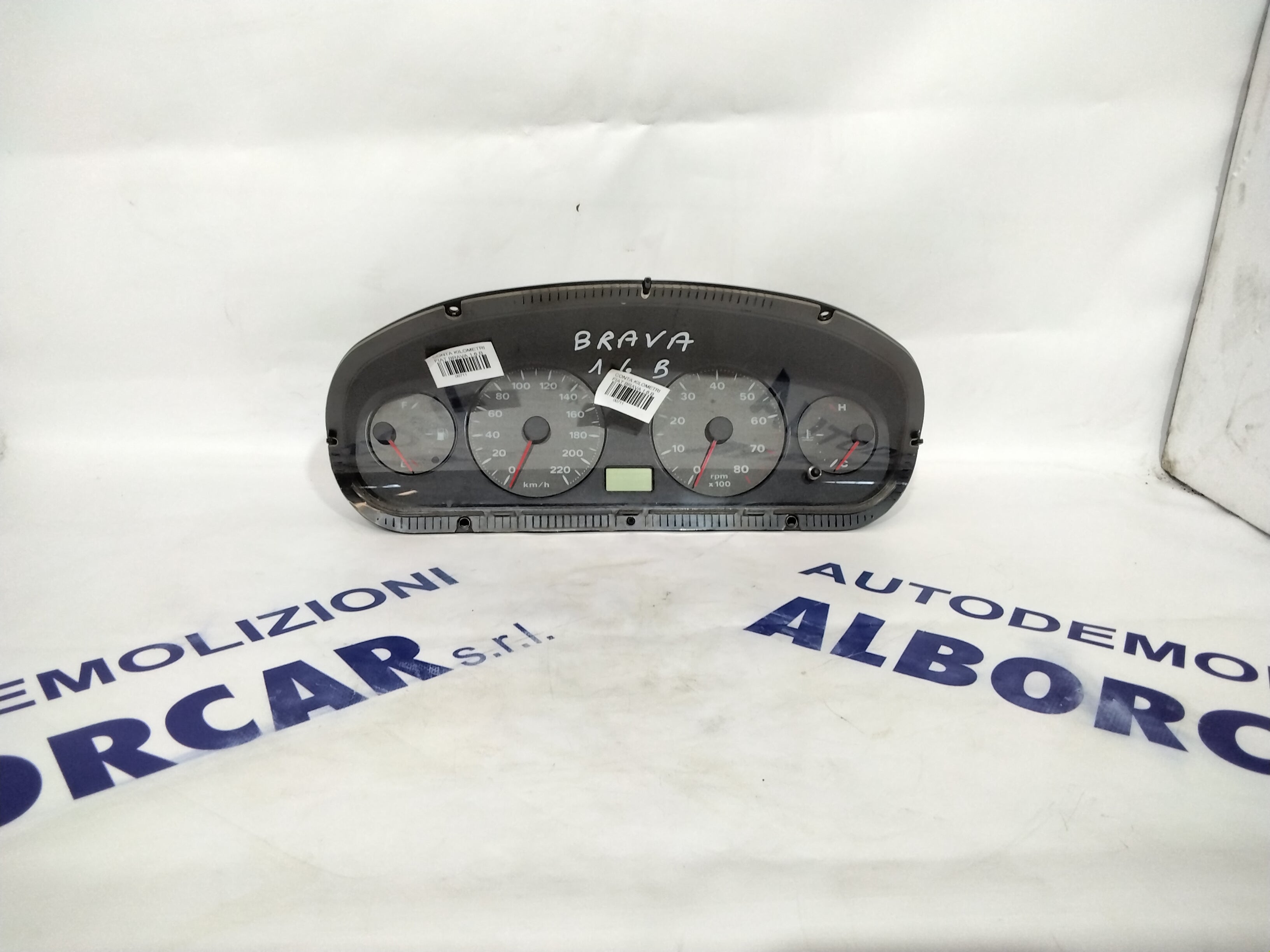 instrument cluster/speedometer/gauge Fiat Brava 1.6 petrol year 98 code:606290002 (sf7p2)