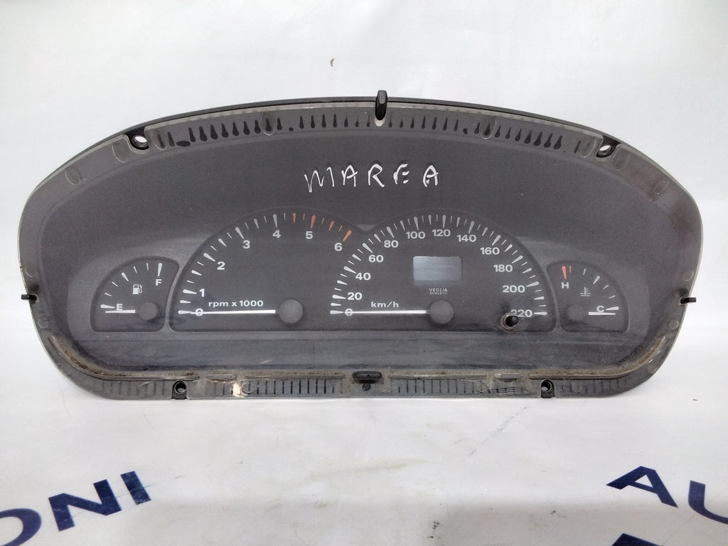 instrument cluster/speedometer/gauge Fiat Marea 1.9 year 98 code: 606127001/6061160080 (sf7p2)