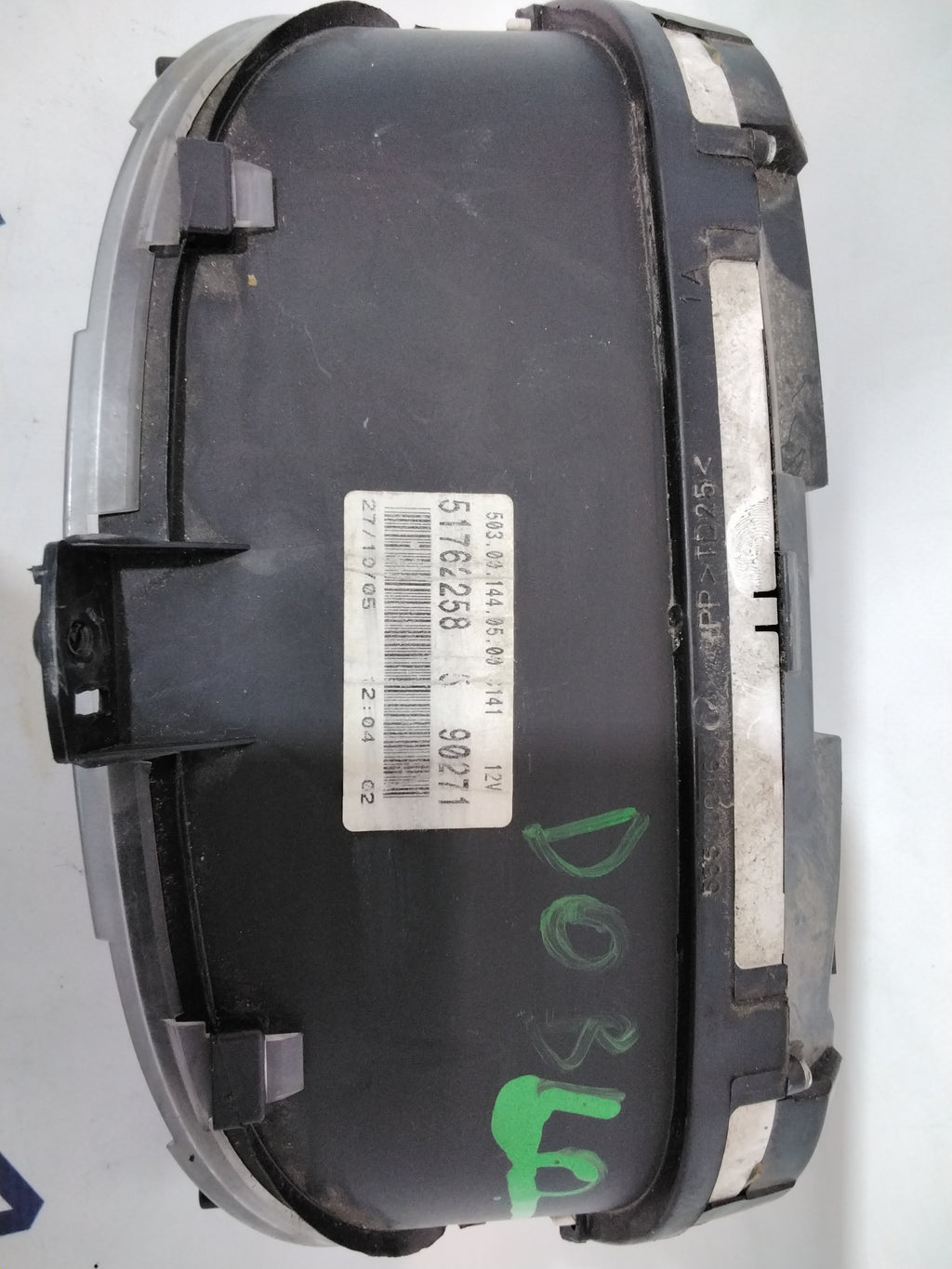 instrument cluster/speedometer/gauge Fiat Doblò year: 2005 code: 51762258 (sf7p2)
