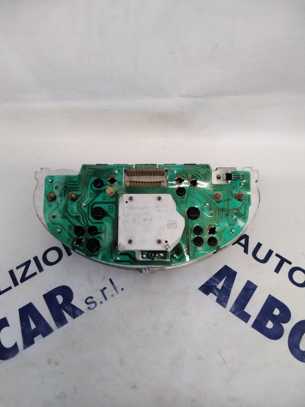 instrument cluster/odometer/gauge Opel Corsa year 2000 1.0 petrol code: 90534393 /09051109020 (sf7p2)