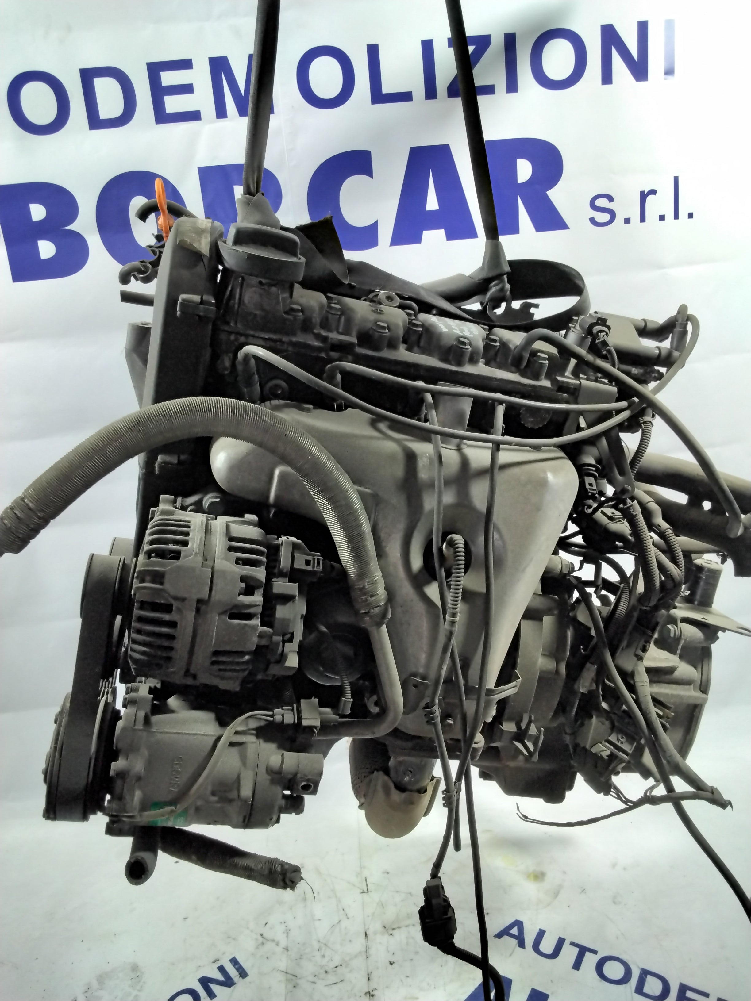 Volkswagen Polo 1.0 petrol engine year: 2001 code: 030103019H (sf1p2)