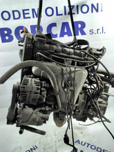 Carica l&#39;immagine nel visualizzatore di Gallery, Motore volkswagen polo 1.0 benzina anno: 2001 codice: 030103019H (sf1p2)
