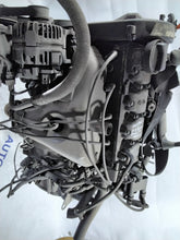 Carica l&#39;immagine nel visualizzatore di Gallery, Motore volkswagen polo 1.0 benzina anno: 2001 codice: 030103019H (sf1p2)
