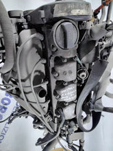Carica l&#39;immagine nel visualizzatore di Gallery, Motore volkswagen polo 1.0 benzina anno: 2001 codice: 030103019H (sf1p2)
