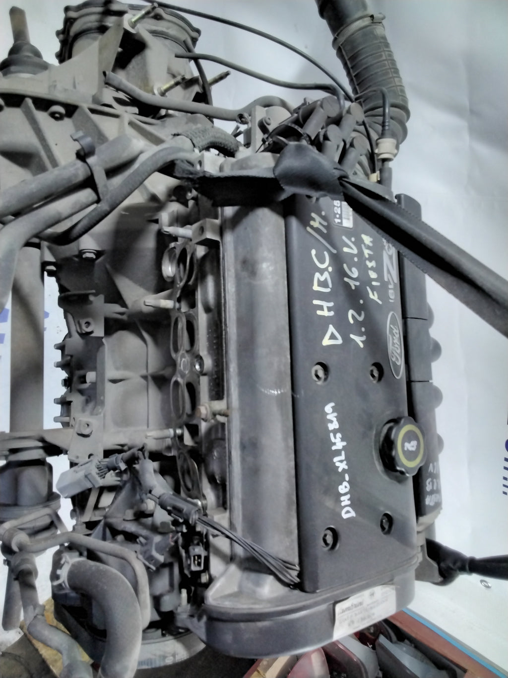 Ford Fiesta 1.2 petrol 16v engine year 2000 code: DHB XL45819 (sf1p3)
