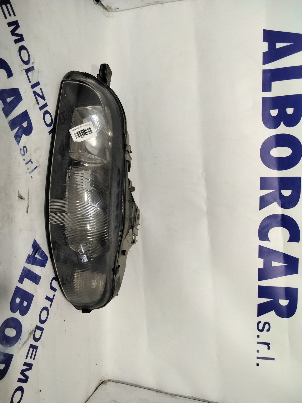 Fiat Bravo headlight left year 1999 code: 88201557(sf8p2)